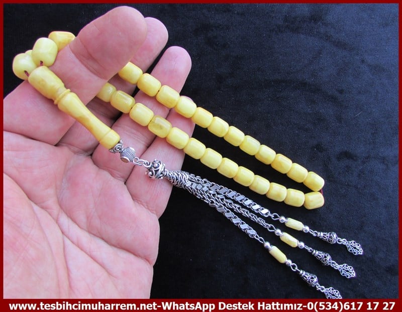  Damla Kehribar TesbihlerTM11766Tesbih Eski Damla Kehribar Kapsül Kesim Limon Ton Yoğun Gümüş Aksesuarlı Zamanda YolculukTesbih Eski Damla Kehribar Kapsül Kesim Limon Ton Yoğun Gümüş Aksesuarlı Zamanda Yolculuk