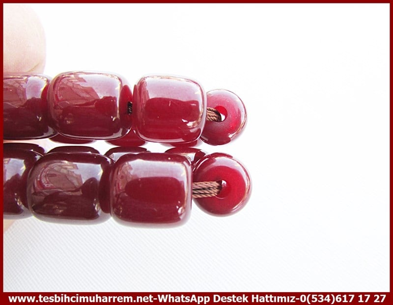 Osmanlı Antika Vişne Ton TesbihlerTM11268Tesbih Osmanlı Formunun Zirvesinde Battal Boy Antika Vişne Gümüş Tasarım 80 gr Osman BeyTesbih Osmanlı Formunun Zirvesinde Battal Boy Antika Vişne Gümüş Tasarım 80 gr Osman Bey