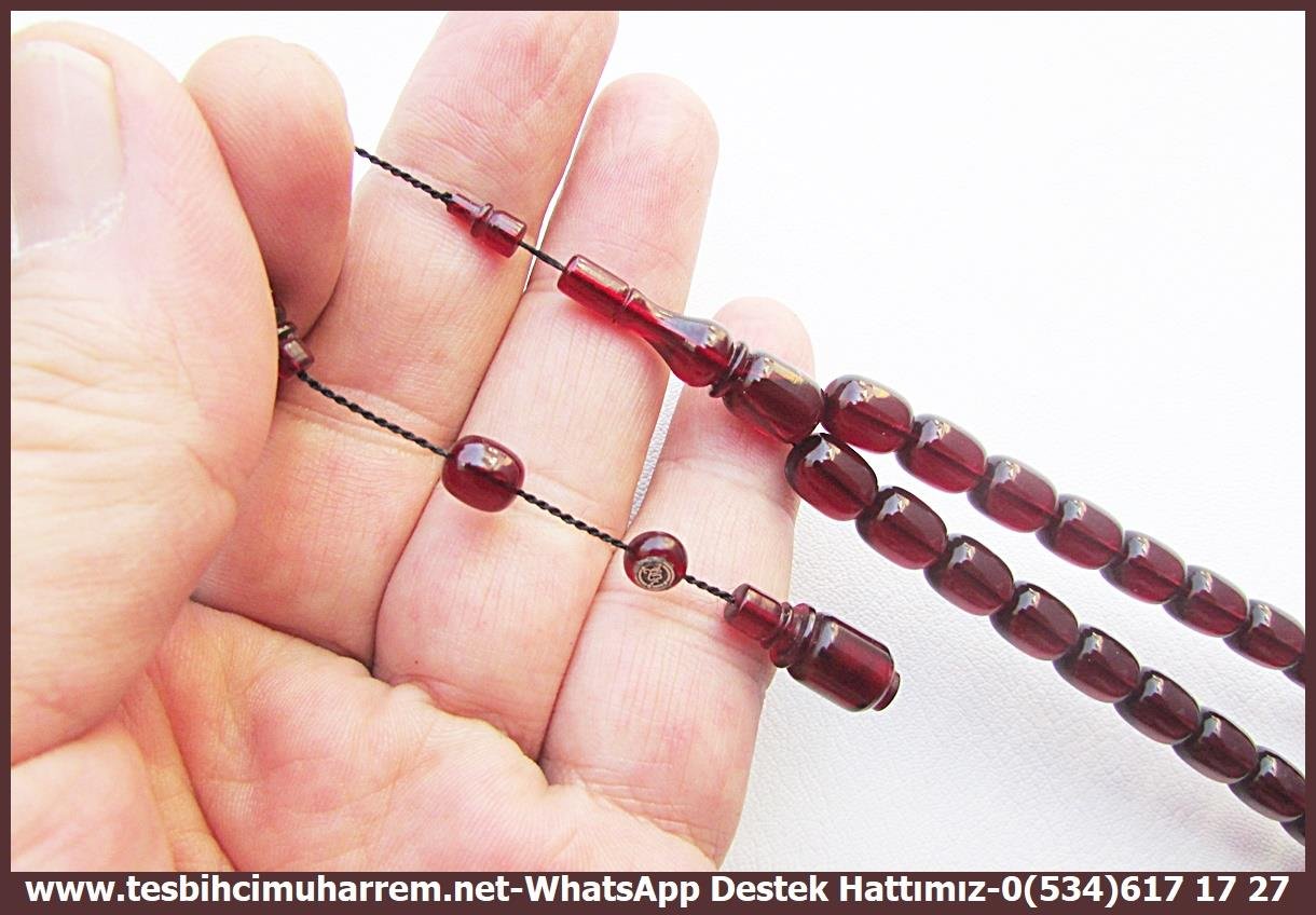 Bordo Vişne Ton TesbihlerTM13998Umut Talha Aras Usta İşçilikli Ateş Kehribar Tesbih – Vişne Renk, Kapsül Kesim, Sıralı Sistem, “Marmaris” İsimli Özel TespihTespih Ateş Kehribar I Sıralı Sistem Vişne Kapsül Kesim Marmaris Tesbih 
