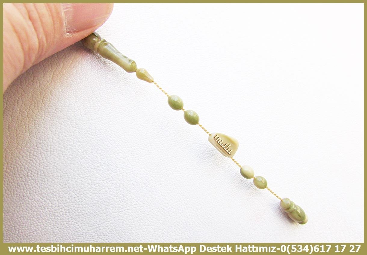 Maskot, Bileklik ve Bürokrat TespihlerTM13965Yosun Gözlüm Tespih : Mutlu Kaan Erbay Usta İşçilikli Yeşil Bürokrat Katalin Tesbih – Bilek Boy Özel ÇalışmaTespih Bürokrat Katalin I Bilek Boy Yosun Gözlüm Tesbih