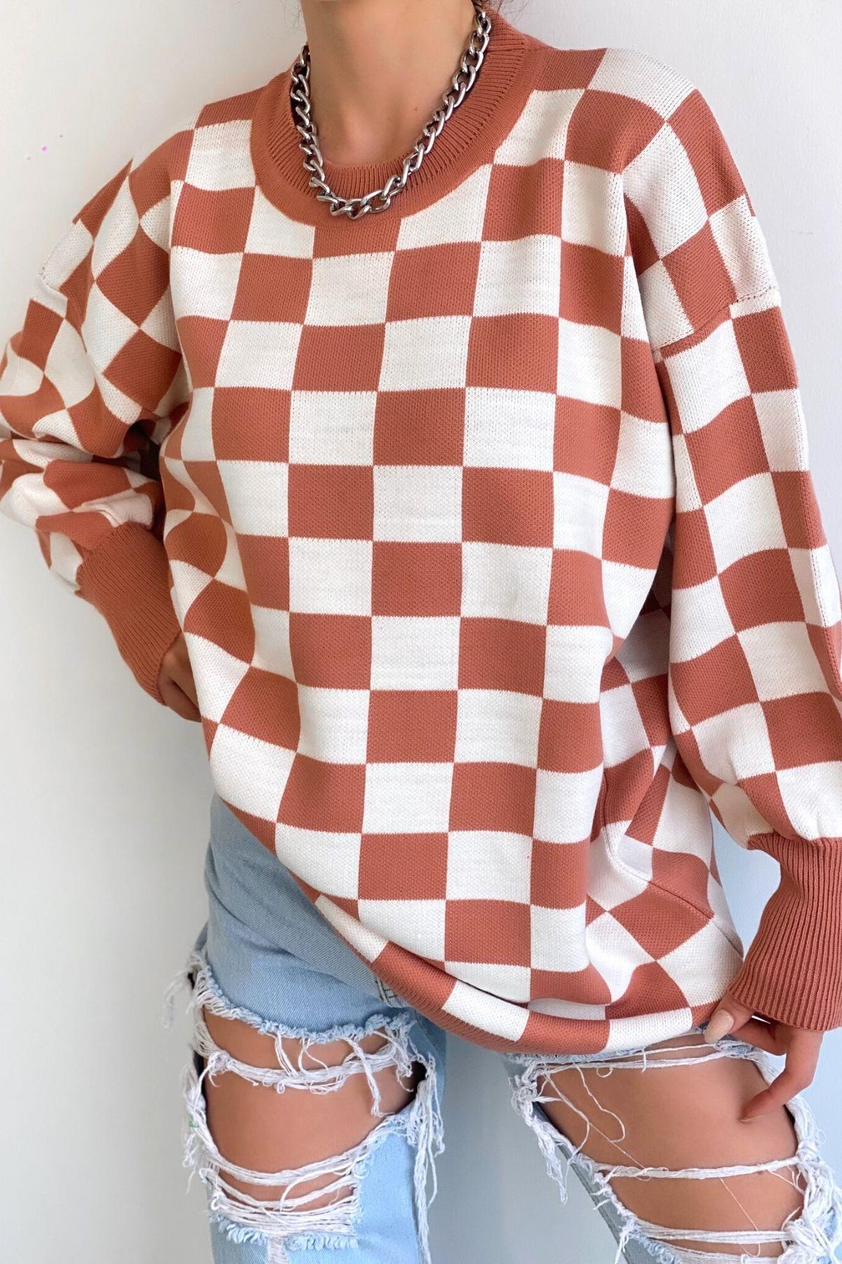 Adriana Dama Desenli Uzun Kazak Pudra