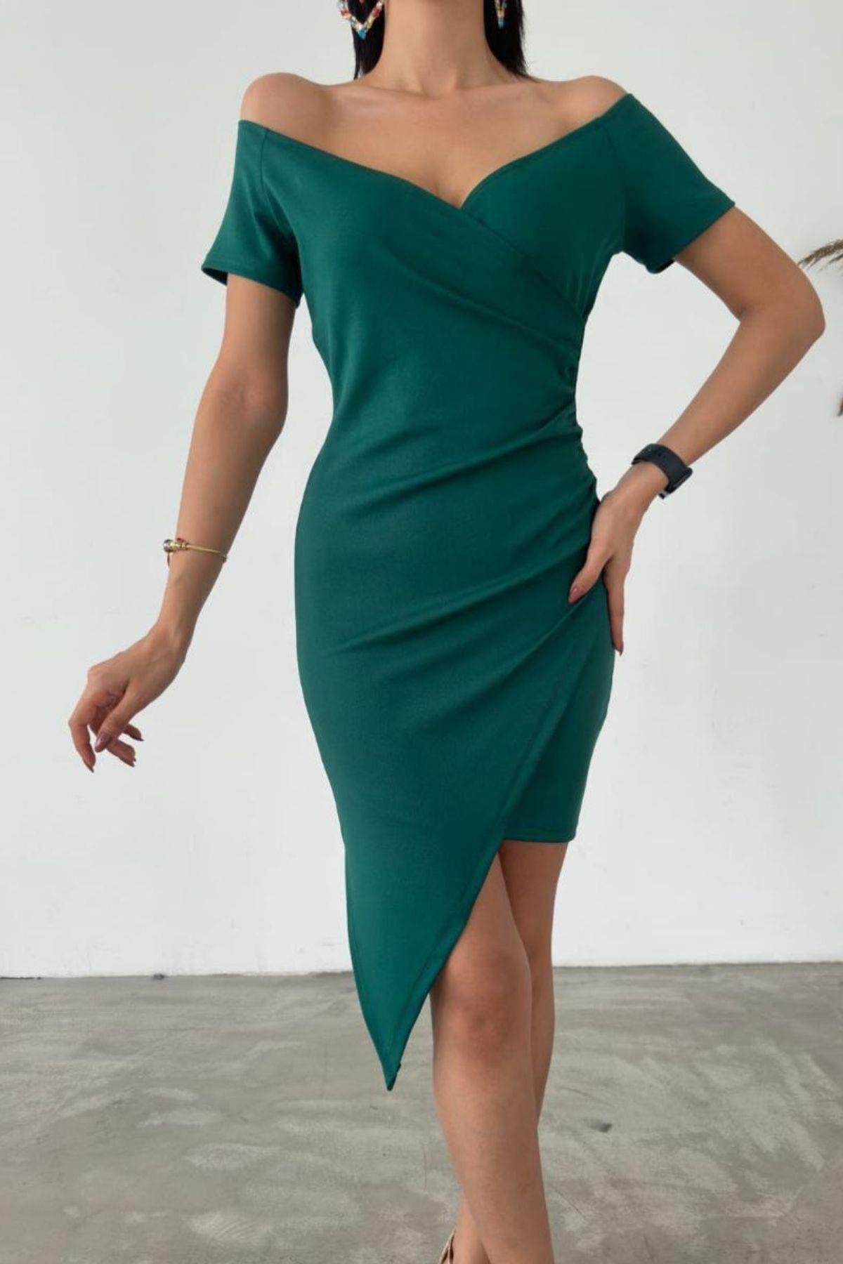 Asimetrik Kesim Krep Elbise Yeşil