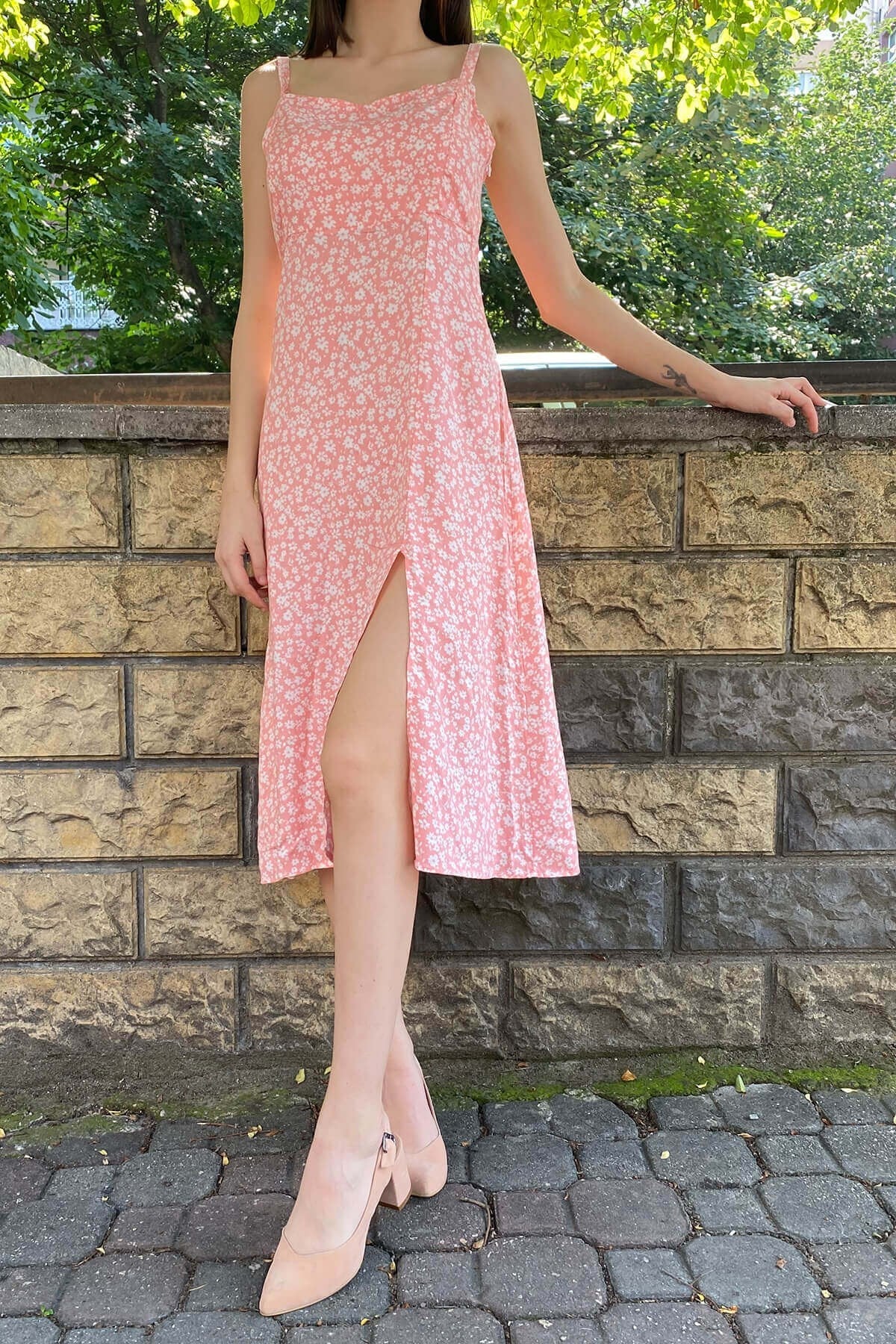 Askılı Yırtmaçlı Elbise Pembe