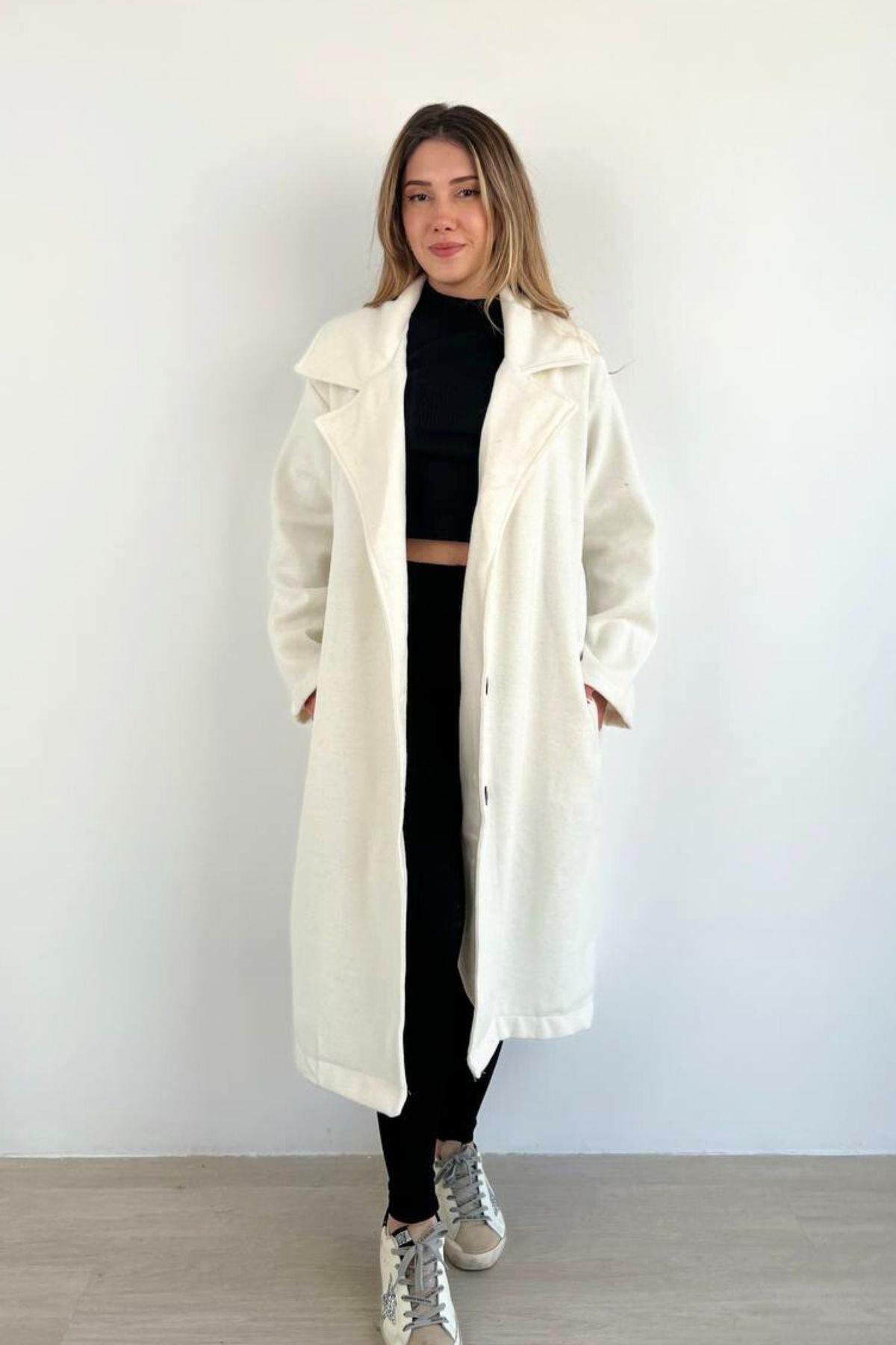 Basic Düğmeli Cepli Uzun Kaşe Kaban Ekru