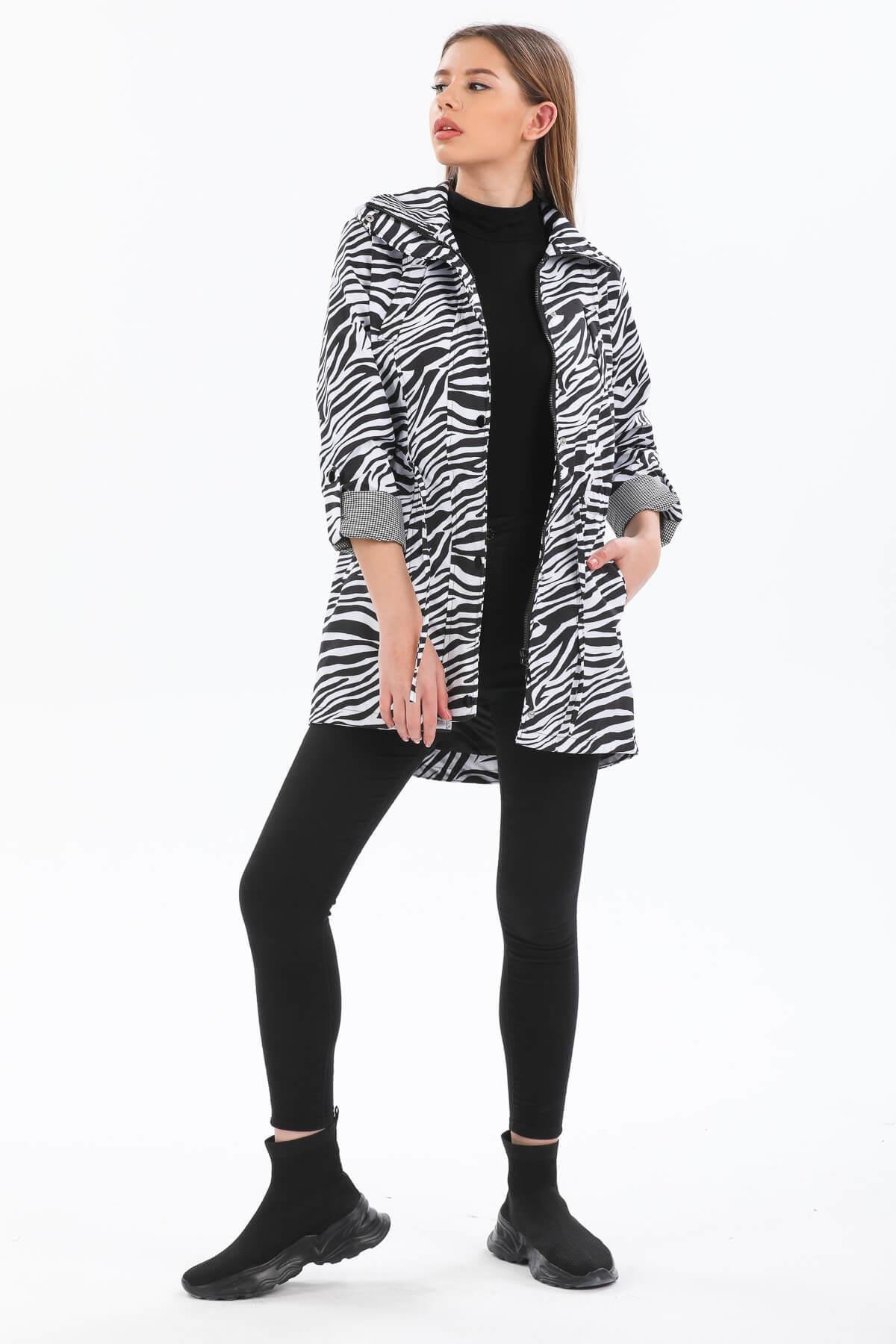 Bel Lastikli Kadın Beyaz Trençkot