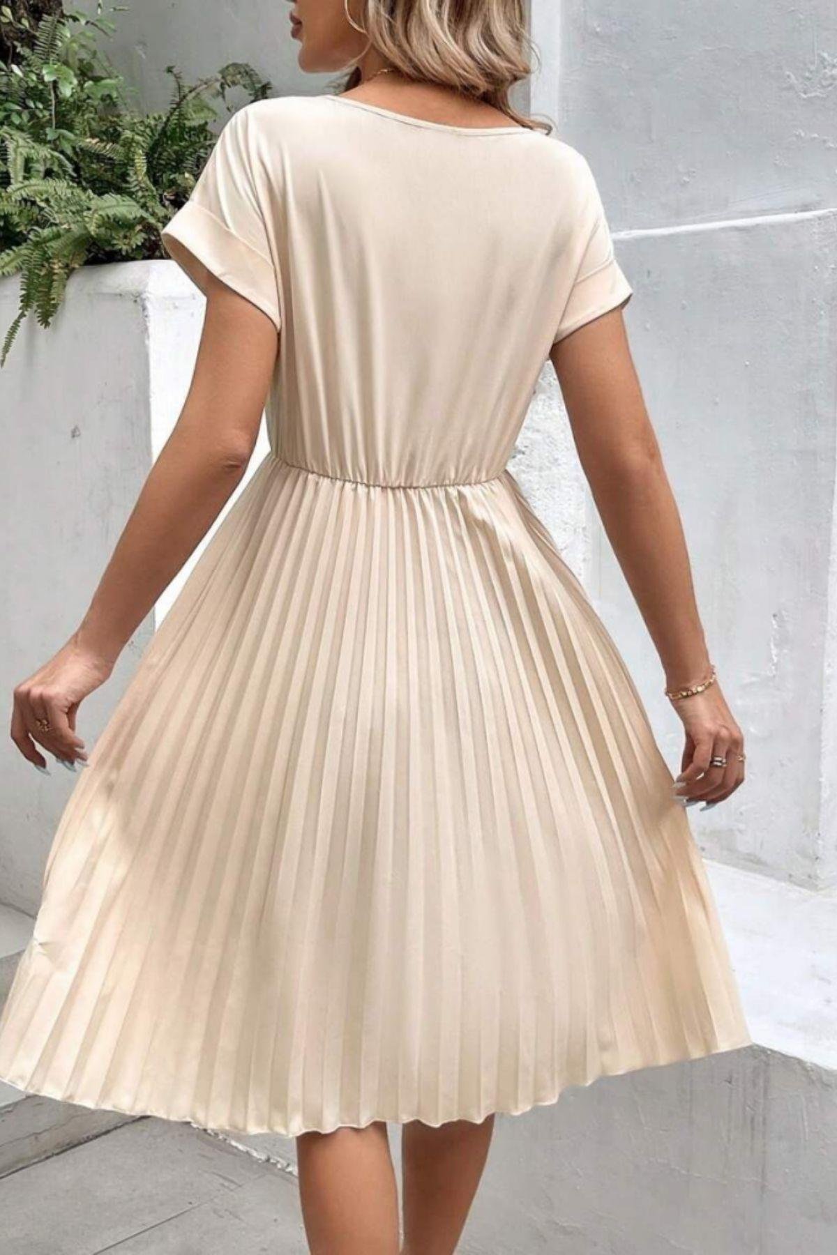 Bel Lastikli Piliseli Kısa Krep Elbise Bej