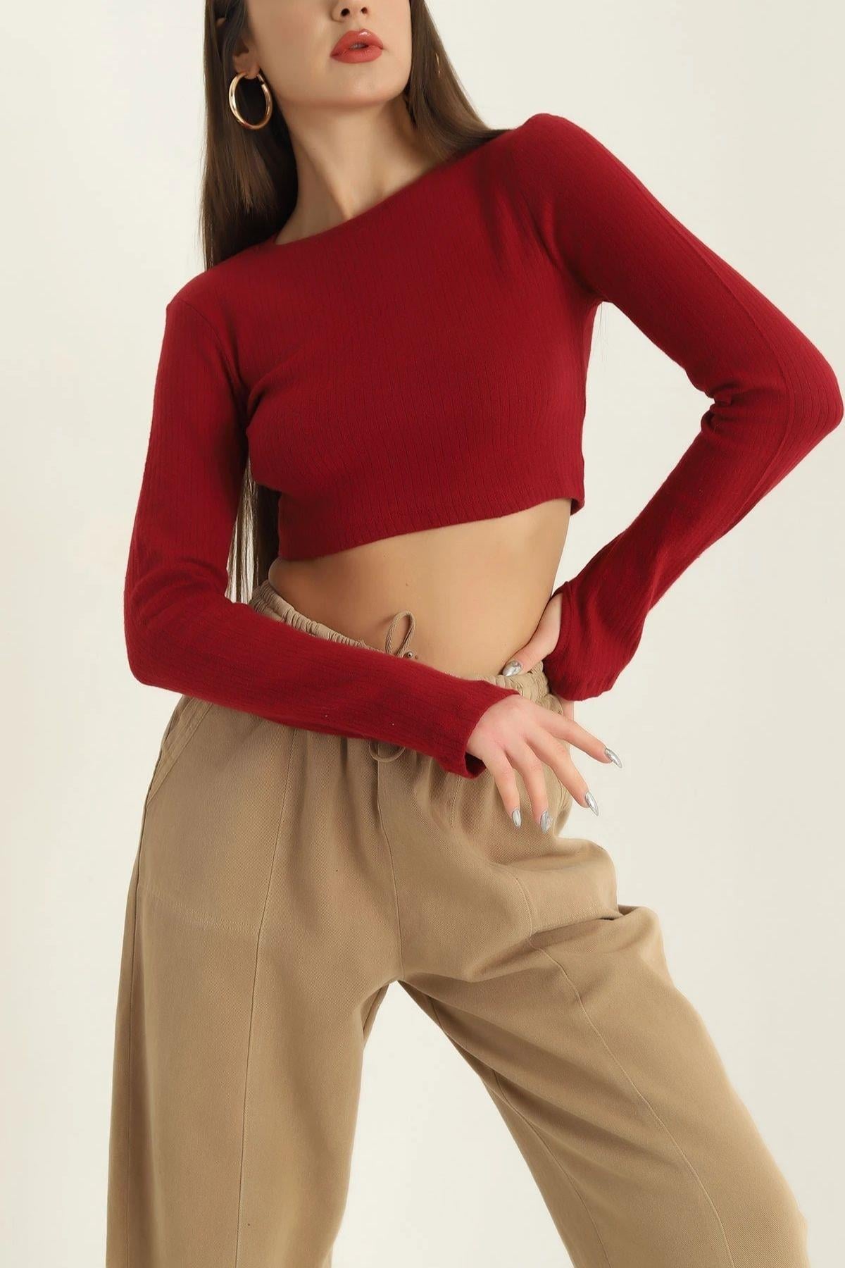 Bisiklet Yaka Parmak Geçmeli Crop Bluz Bordo