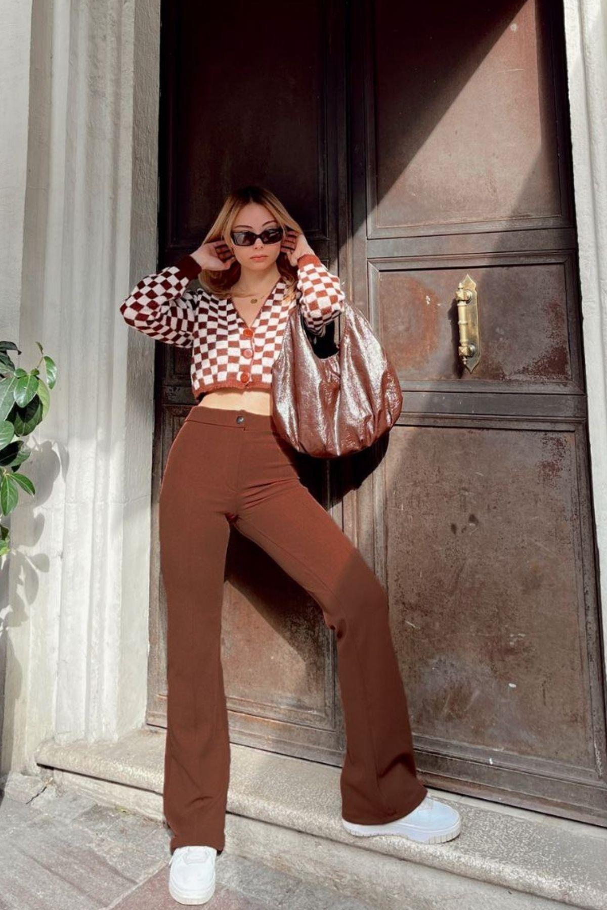 Biyeli Geniş Paça Pantolon Kahve