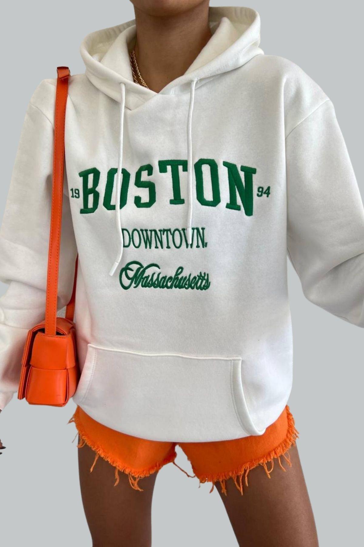 Boston Nakışlı Kalın Salaş Sweat Beyaz