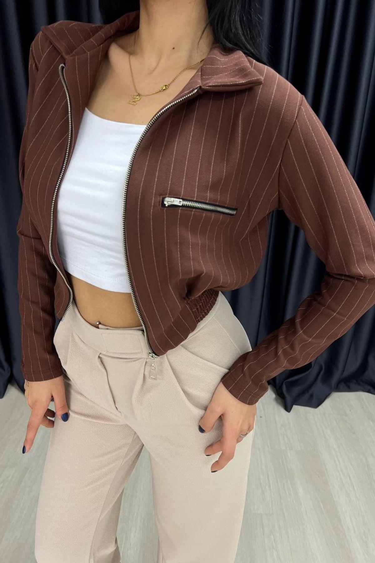 Çizgili Cep Detaylı Mini Ceket Kahve