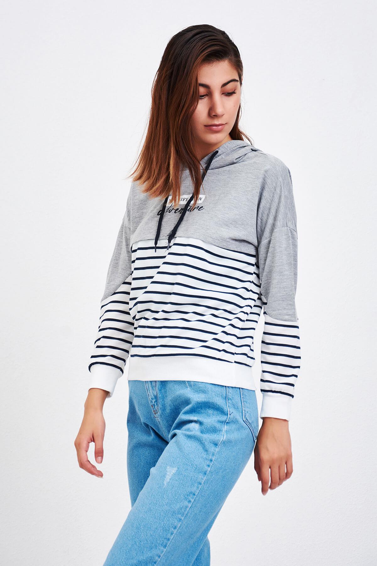 Çizgili Sweatshirt Gri