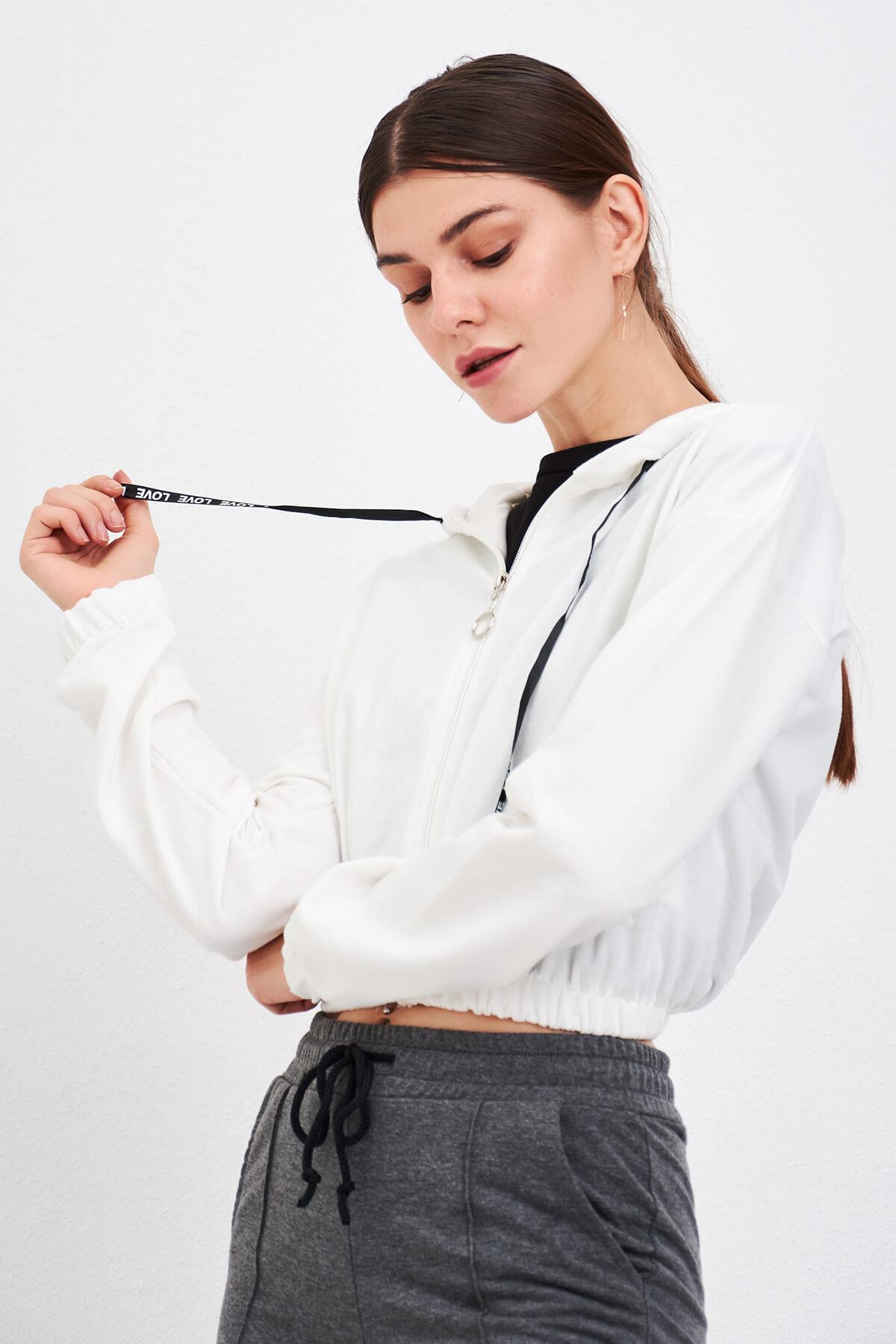 Fermuarlı Kapüşonlu Sweat Beyaz