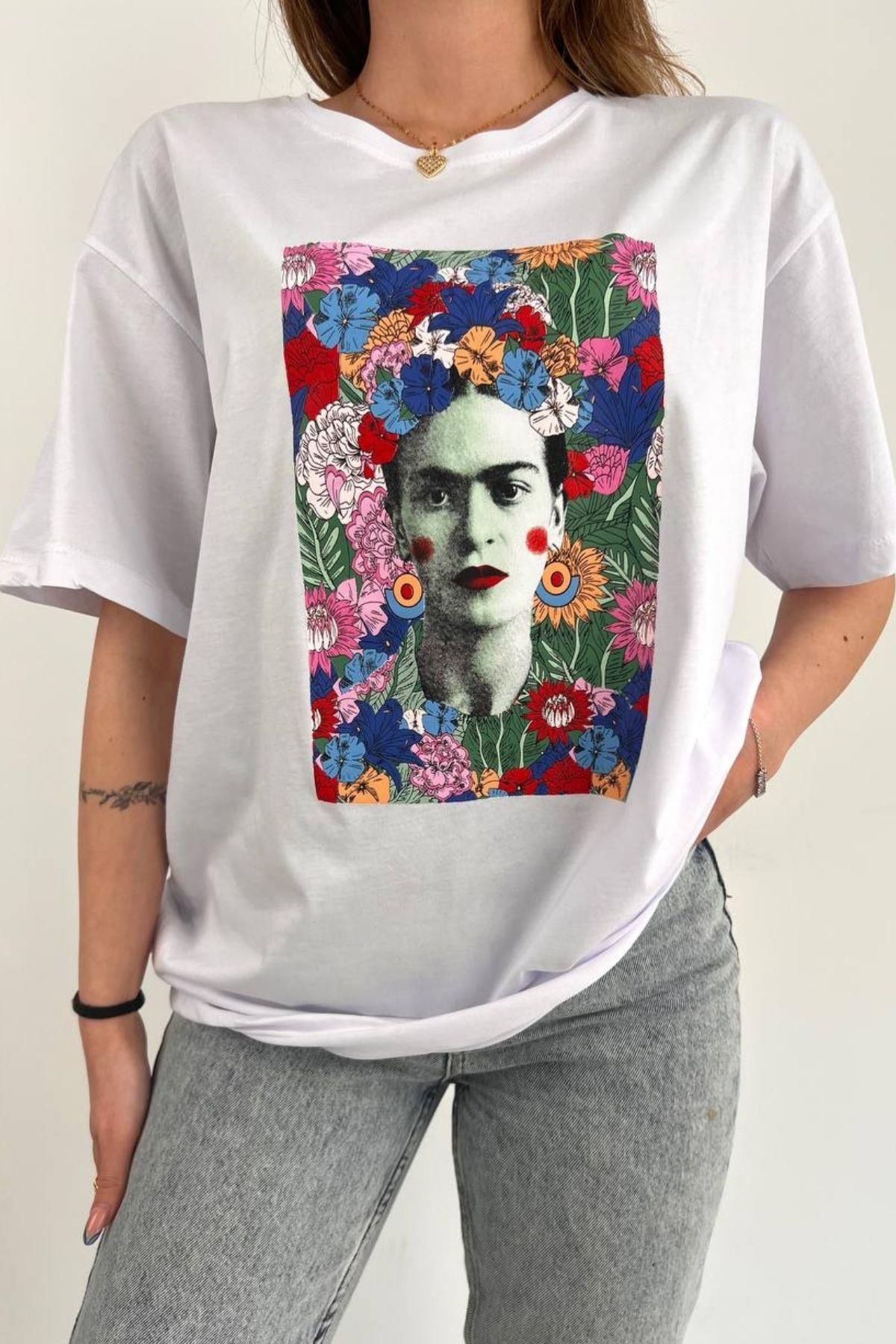 Frida Baskılı Basic Kısa Kollu T-Shirt Beyaz