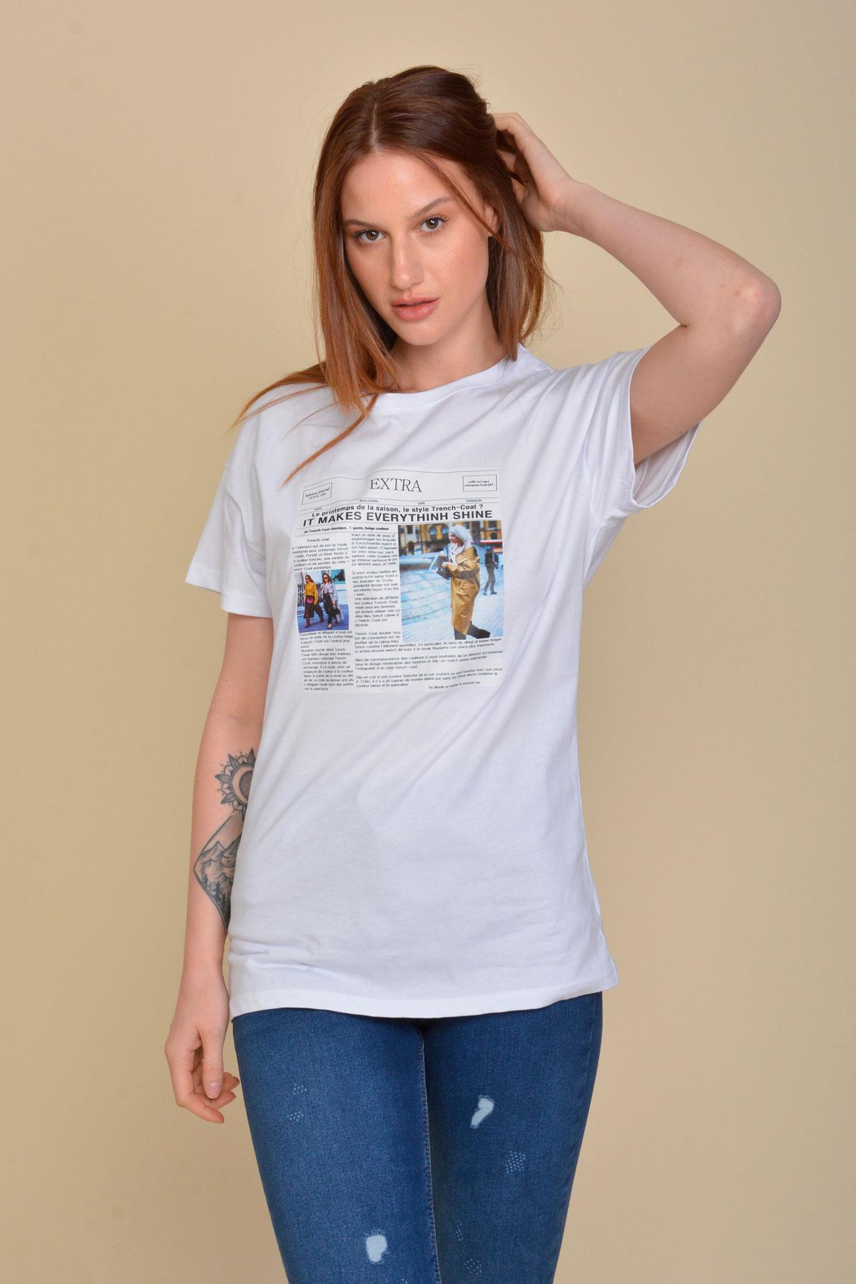Gazete Baskılı Beyaz T-Shirt