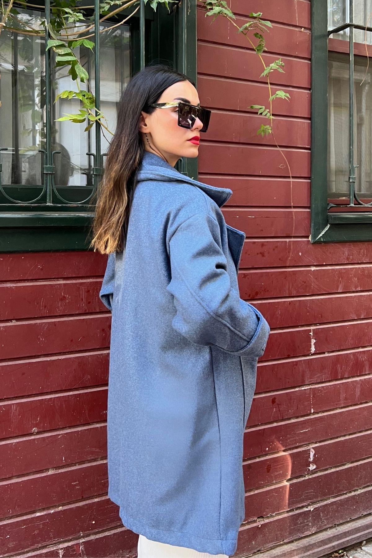 Geniş Cepli Düğmeli Oversize Kısa Kaban İndigo
