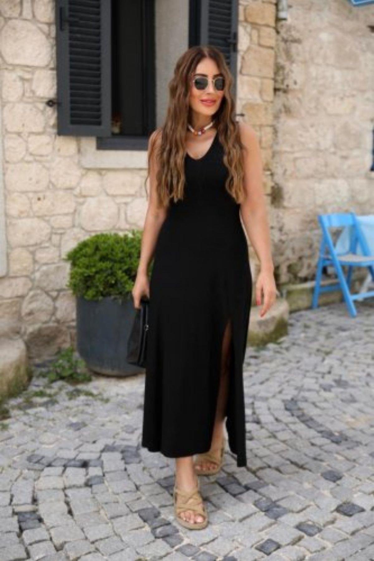 Kalın Askılı V Yaka Yırtmaçlı Viskon Elbise Siyah