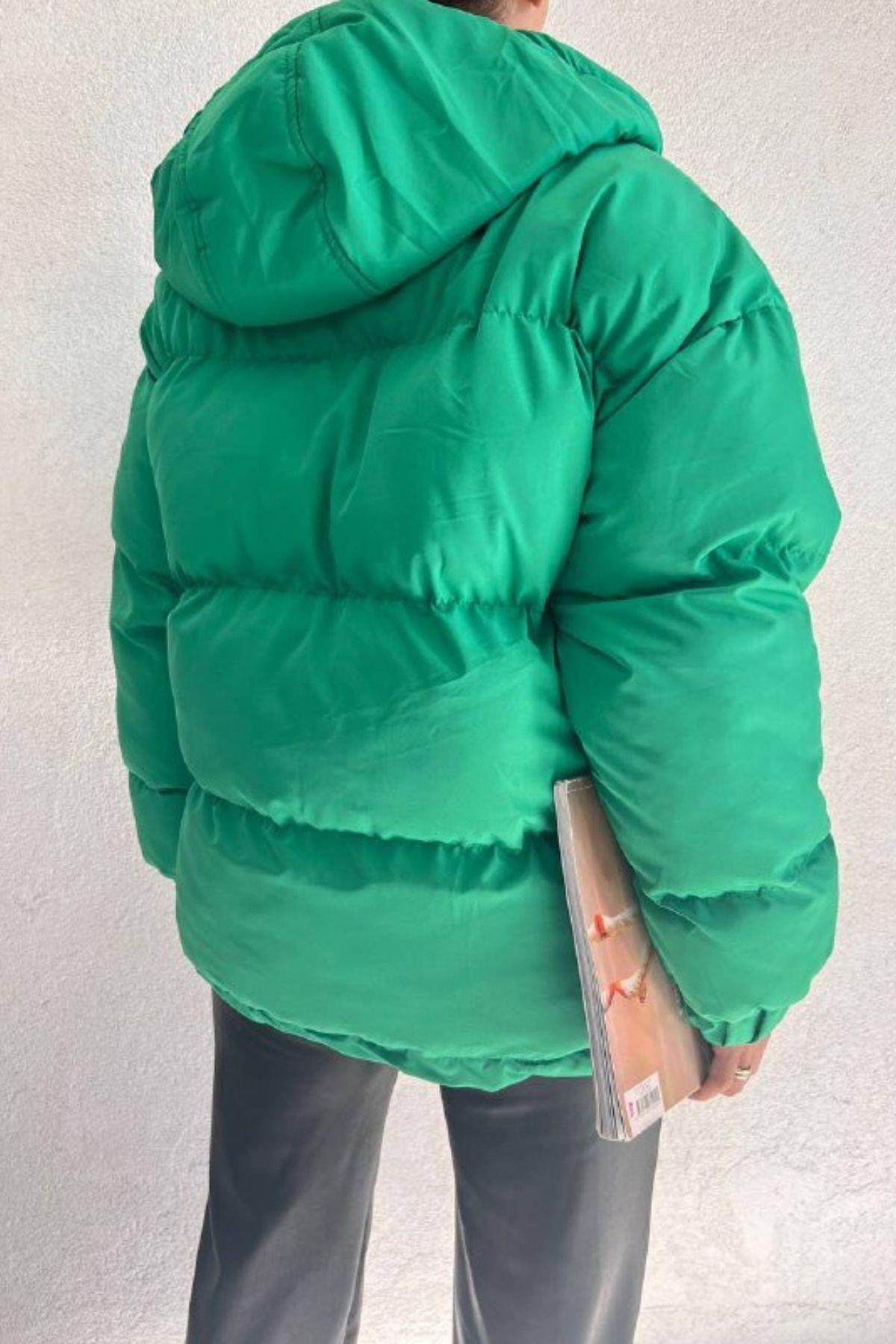 Kapüşonlu Şişme Mont Yeşil