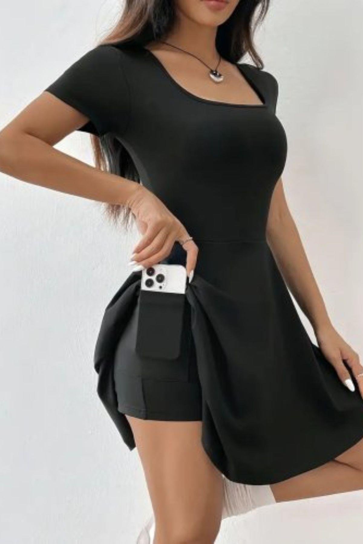 Kare Yaka Şort Detaylı Dalgıç Elbise Siyah