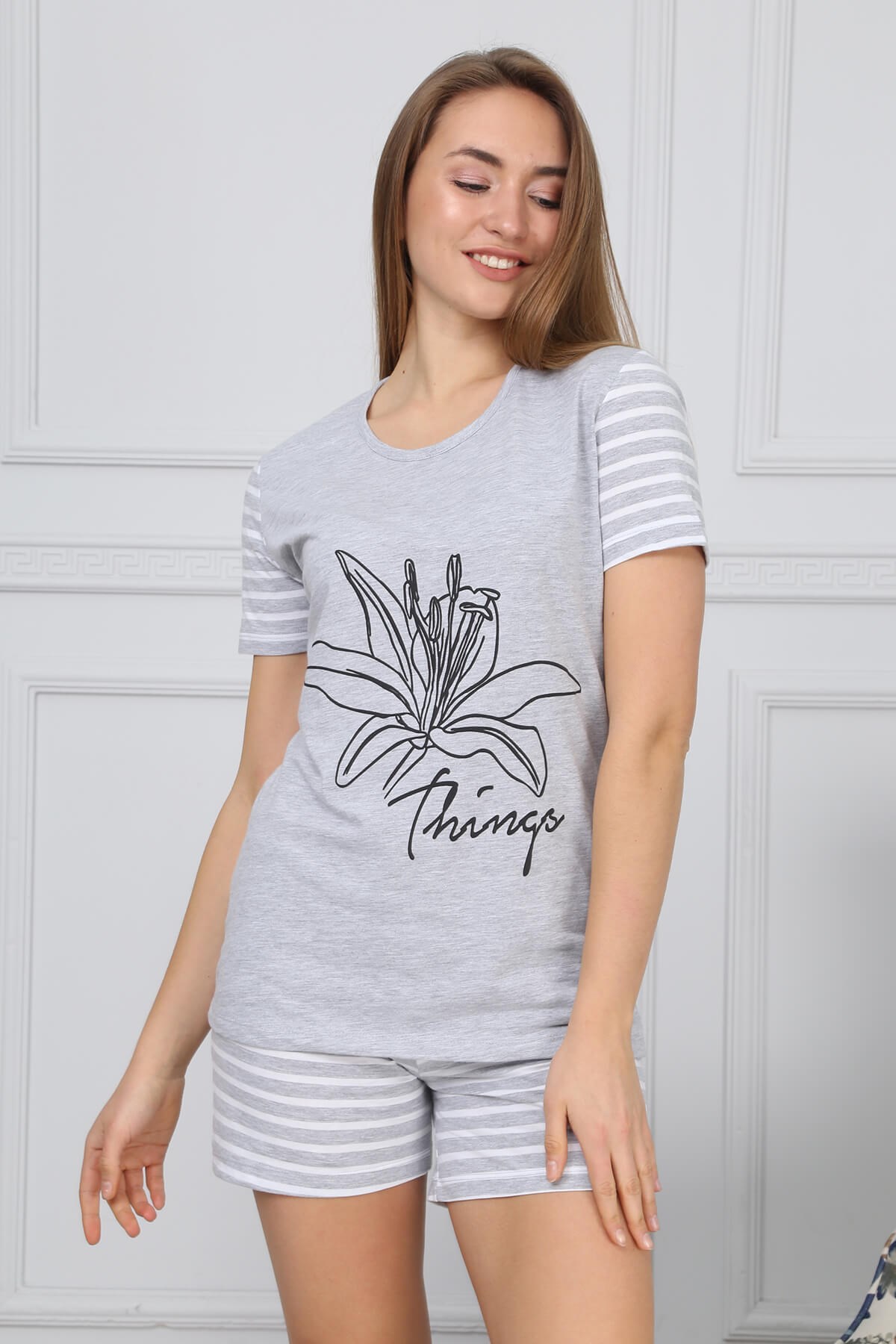 Kısa Kol Şortlu Pijama Takımı Gri