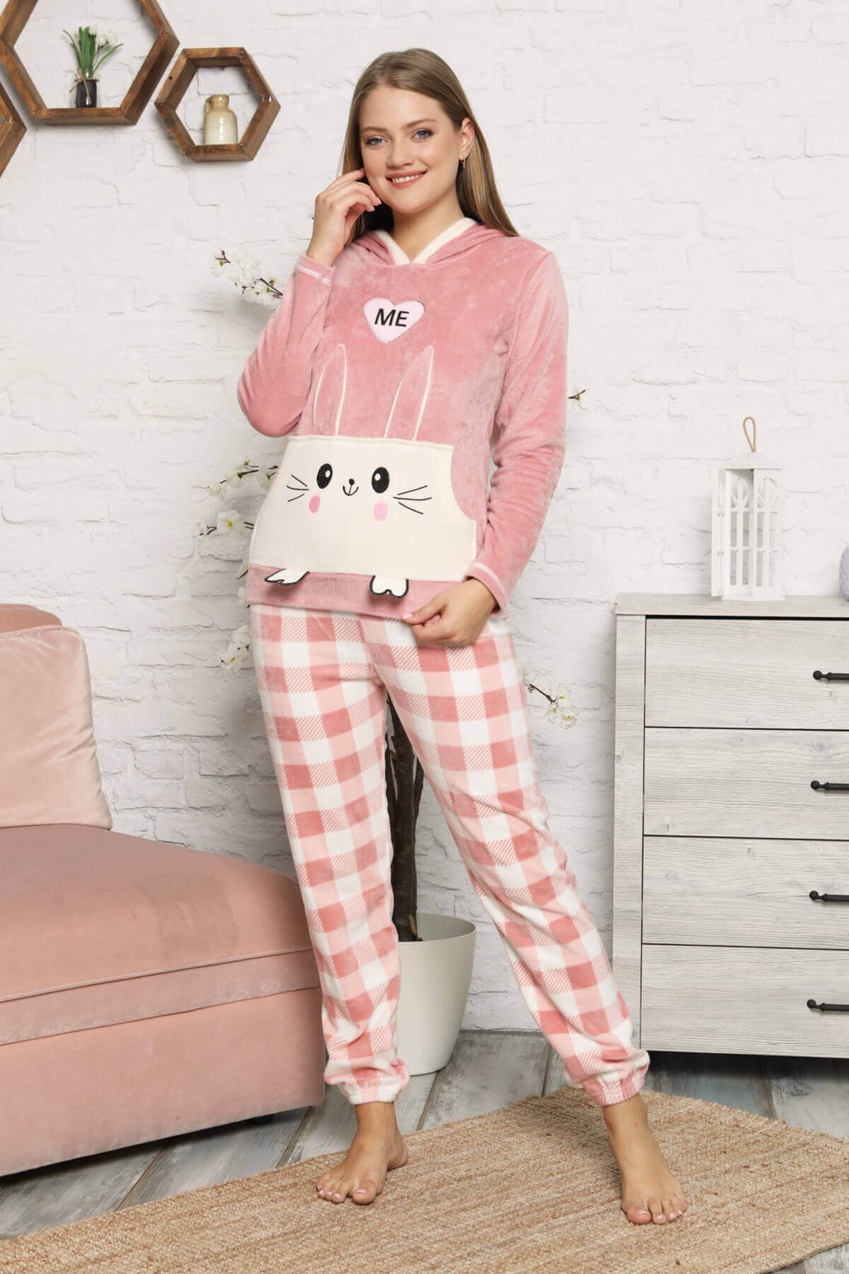 Kışlık Kadife Kapüşonlu Pijama Takımı