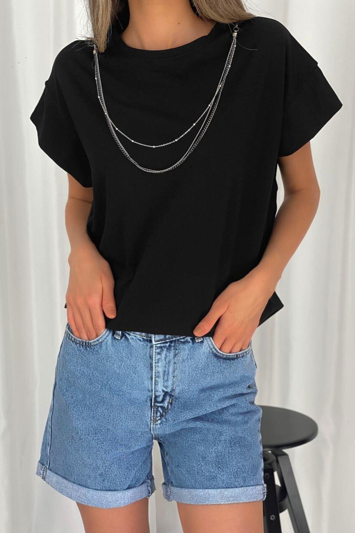 Kolsuz Kolyeli Basic T-Shirt Siyah
