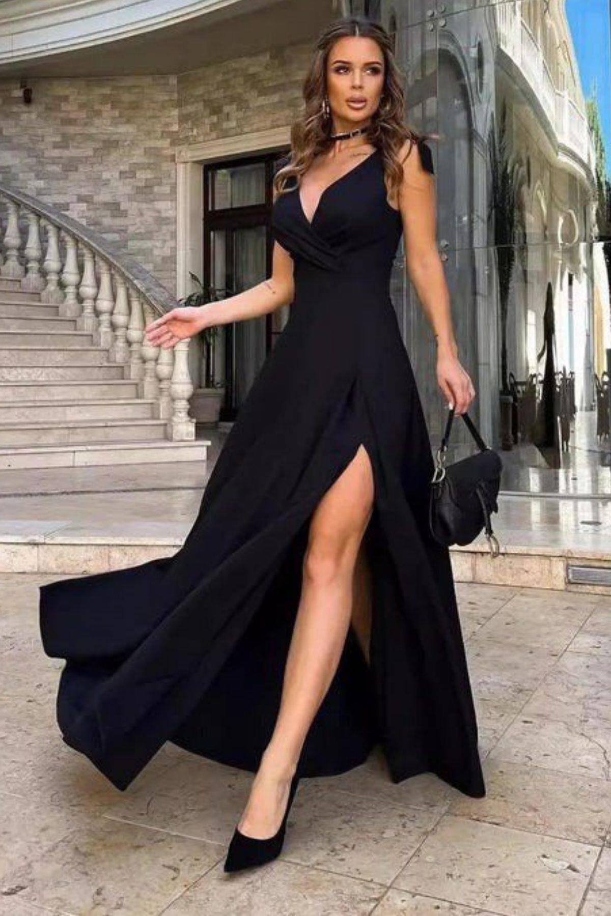 Kruvaze Yaka Askılı Yırtmaçlı Krep Elbise Siyah