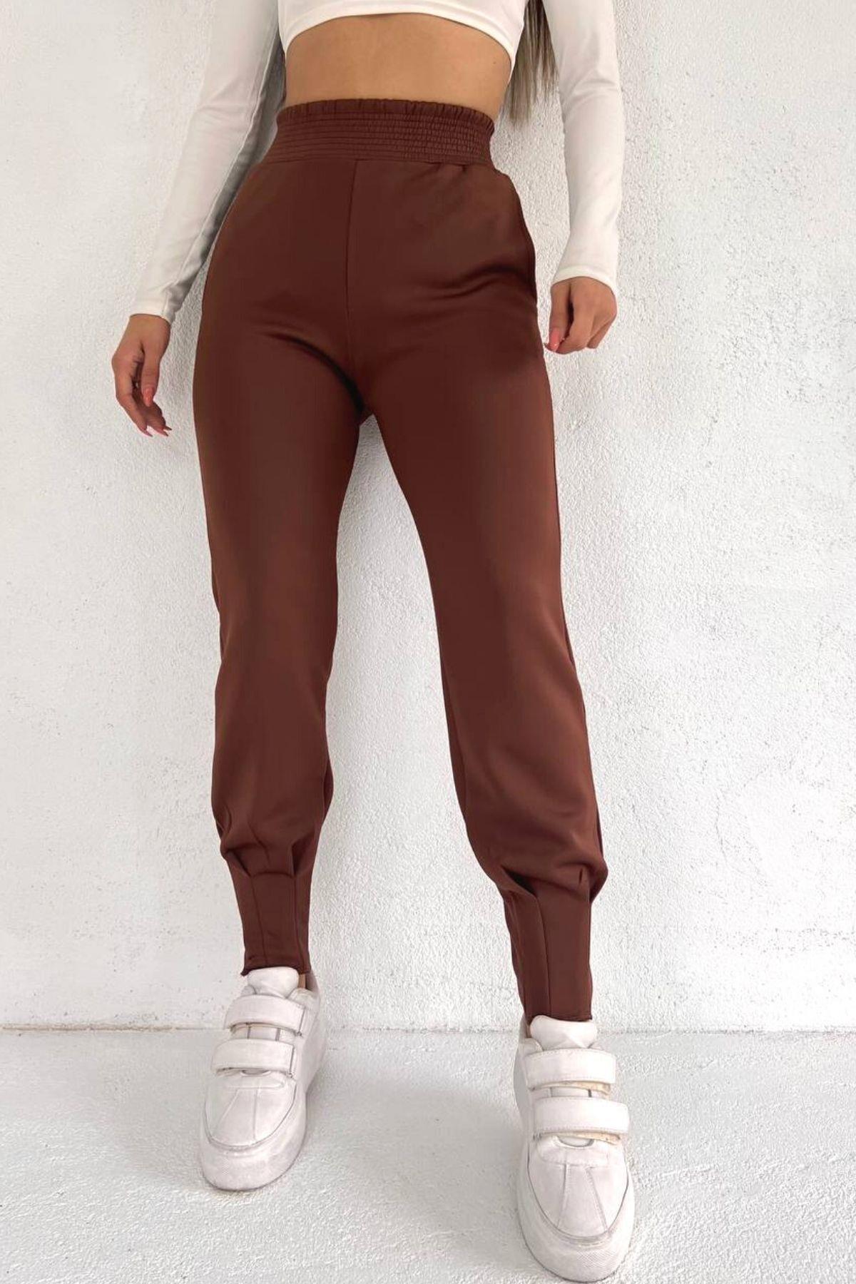 Paça Detaylı Dalgıç Pantolon Kahve
