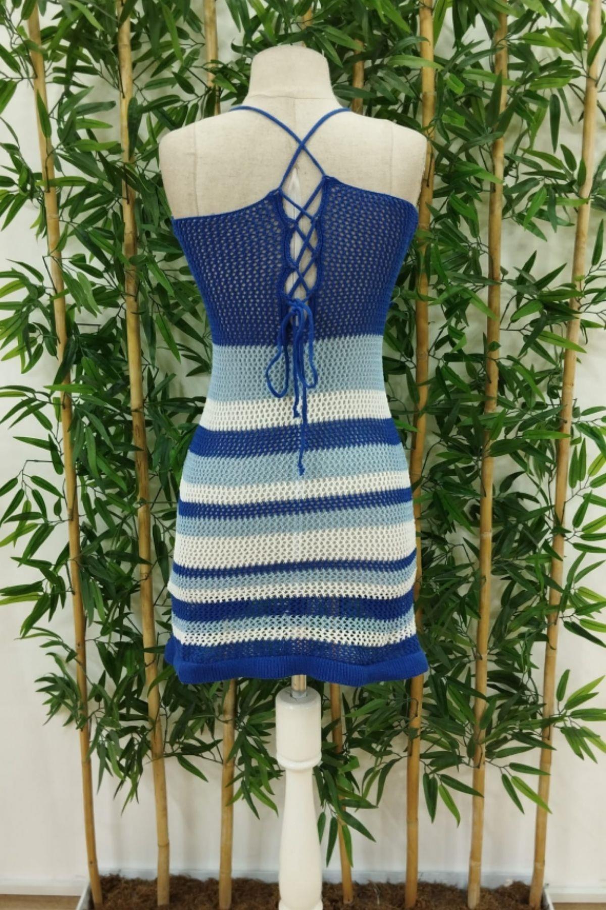 Sırtı Bağlamalı Pencere Detay Askılı Triko Elbise Mavi