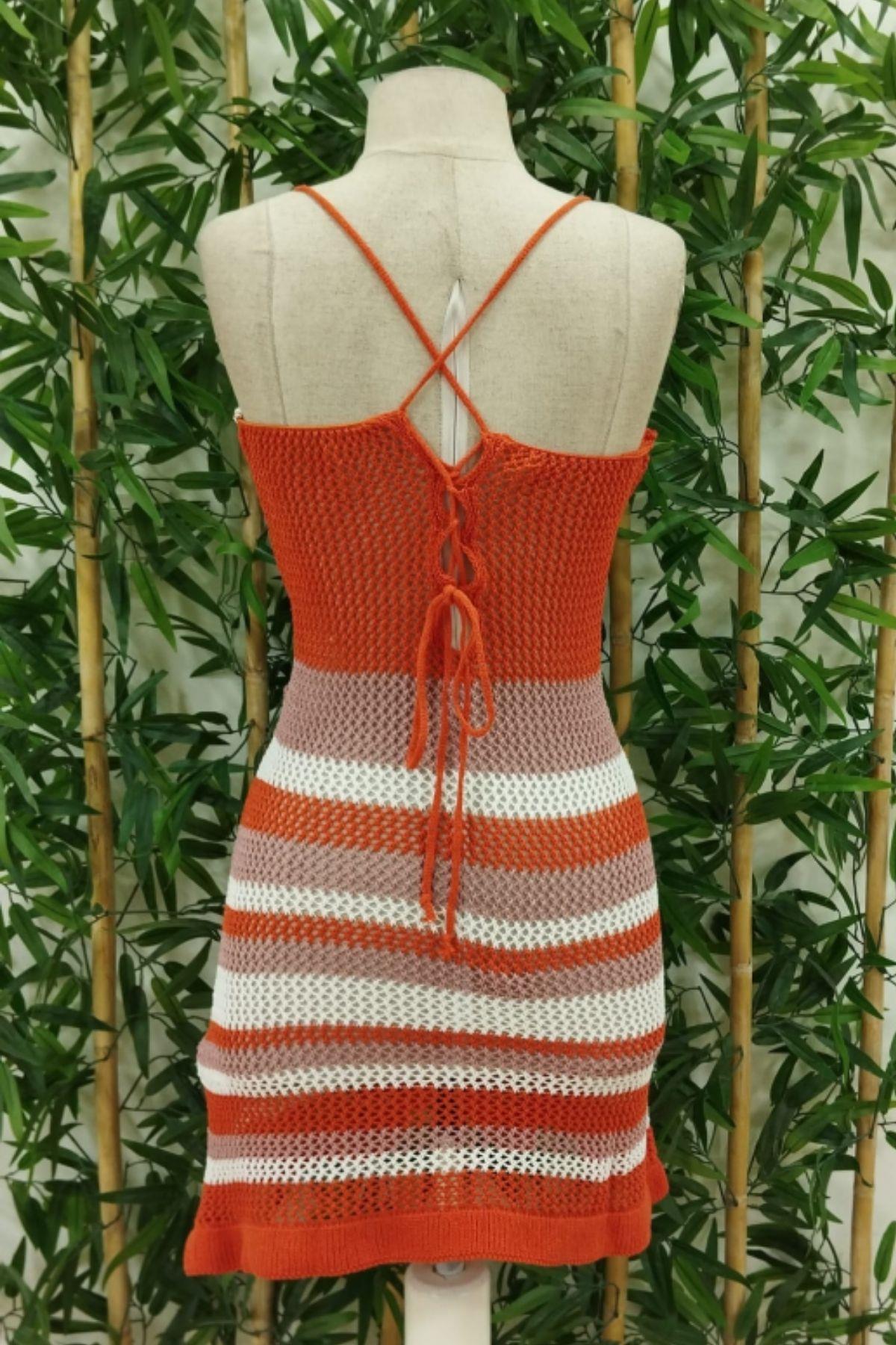 Sırtı Bağlamalı Pencere Detay Askılı Triko Elbise Turuncu