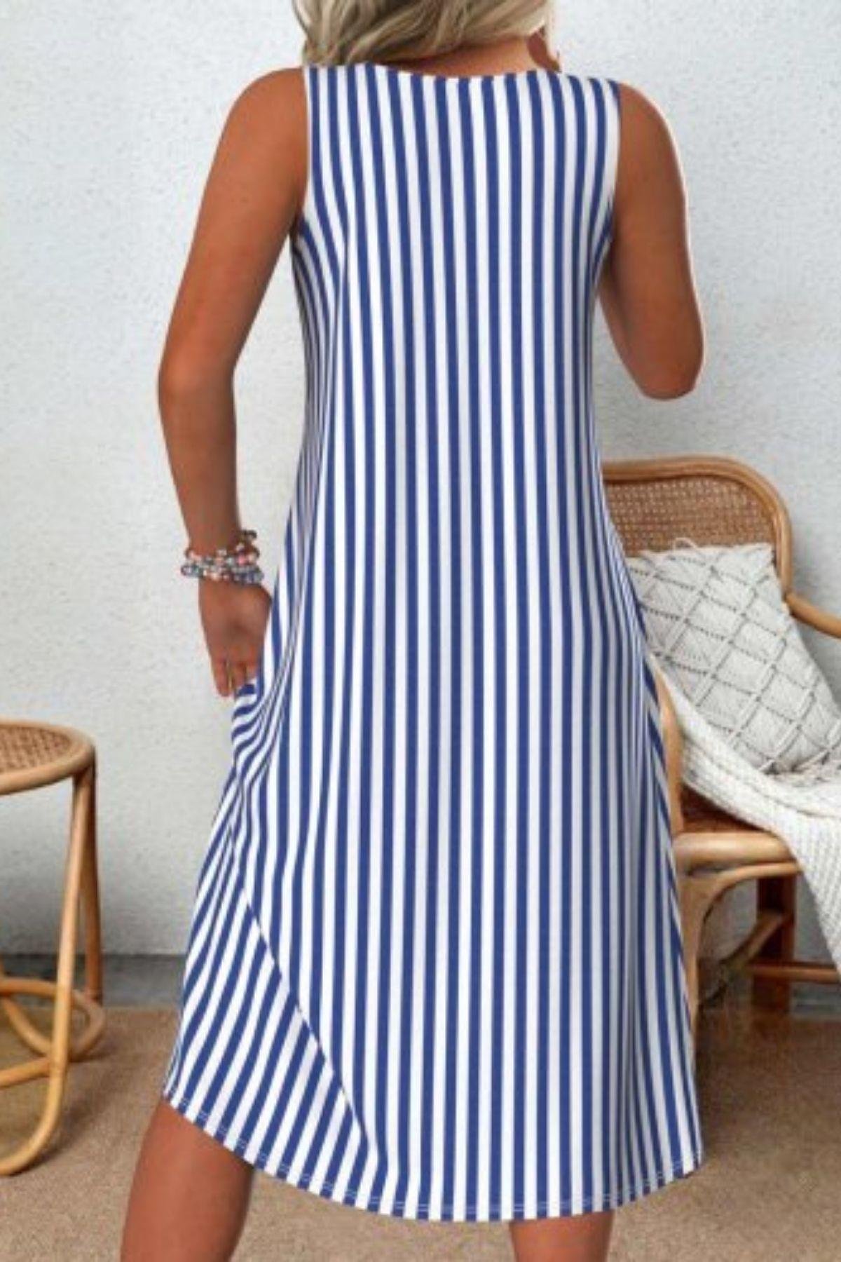 V Yaka Rahat Kesim Çizgili Viskon Elbise Mavi