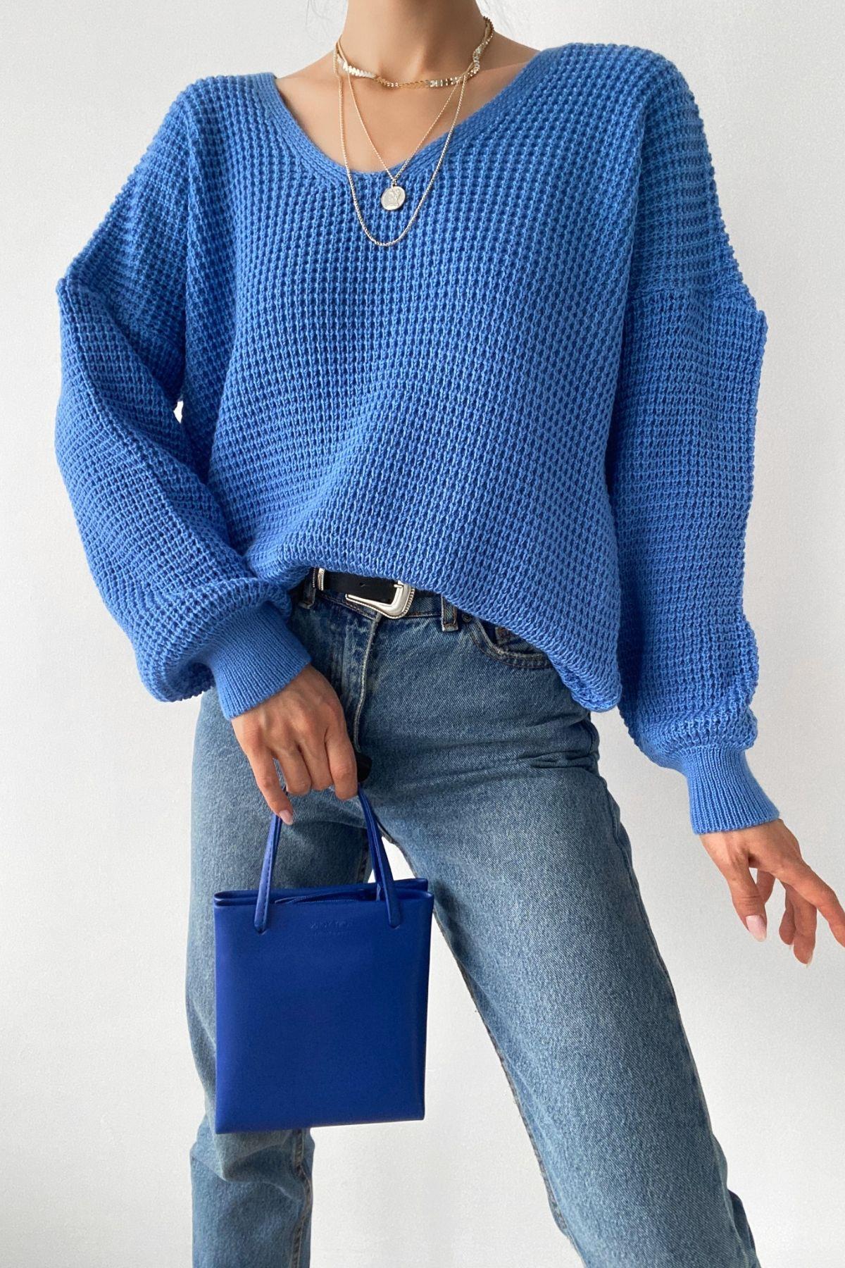 V Yaka Selanik Basic Kazak Mavi