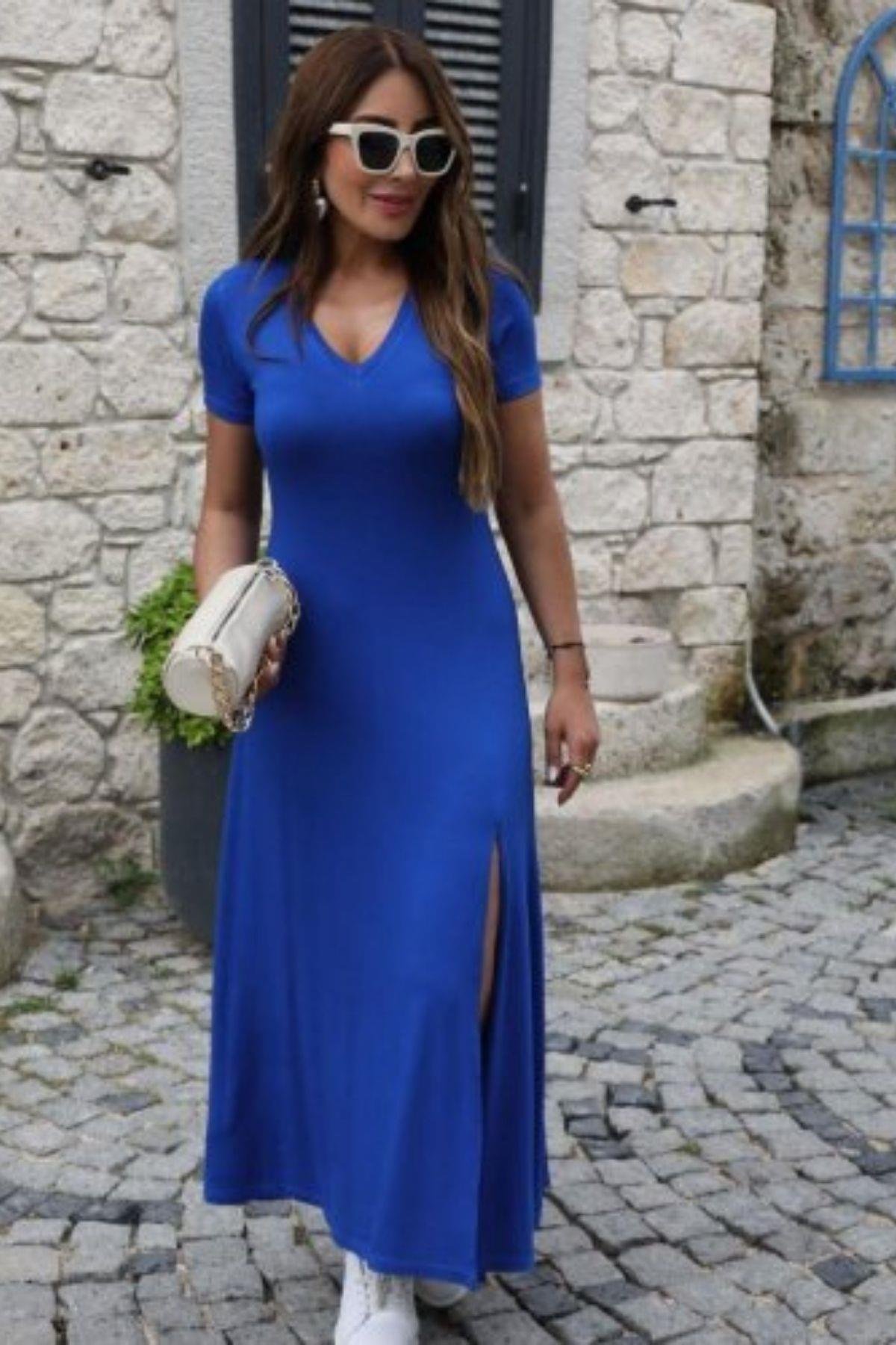 V Yaka Yırtmaçlı Basic Elbise Saks