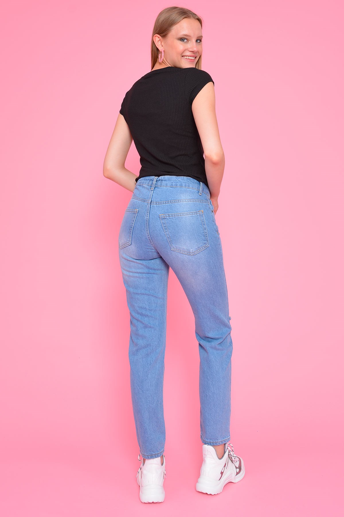 Yama Model Boyfriend Jean