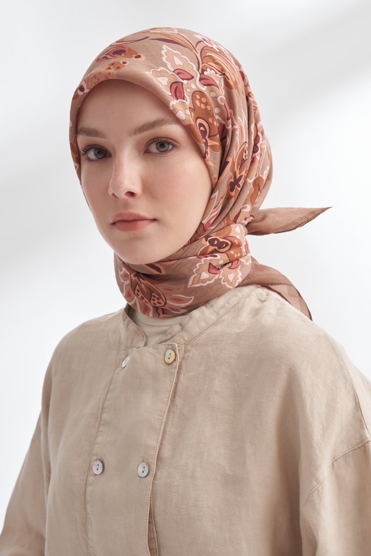 ANATOLIAN BLOOM DESEN THE TENCEL EDIT EŞARP - LATTE
