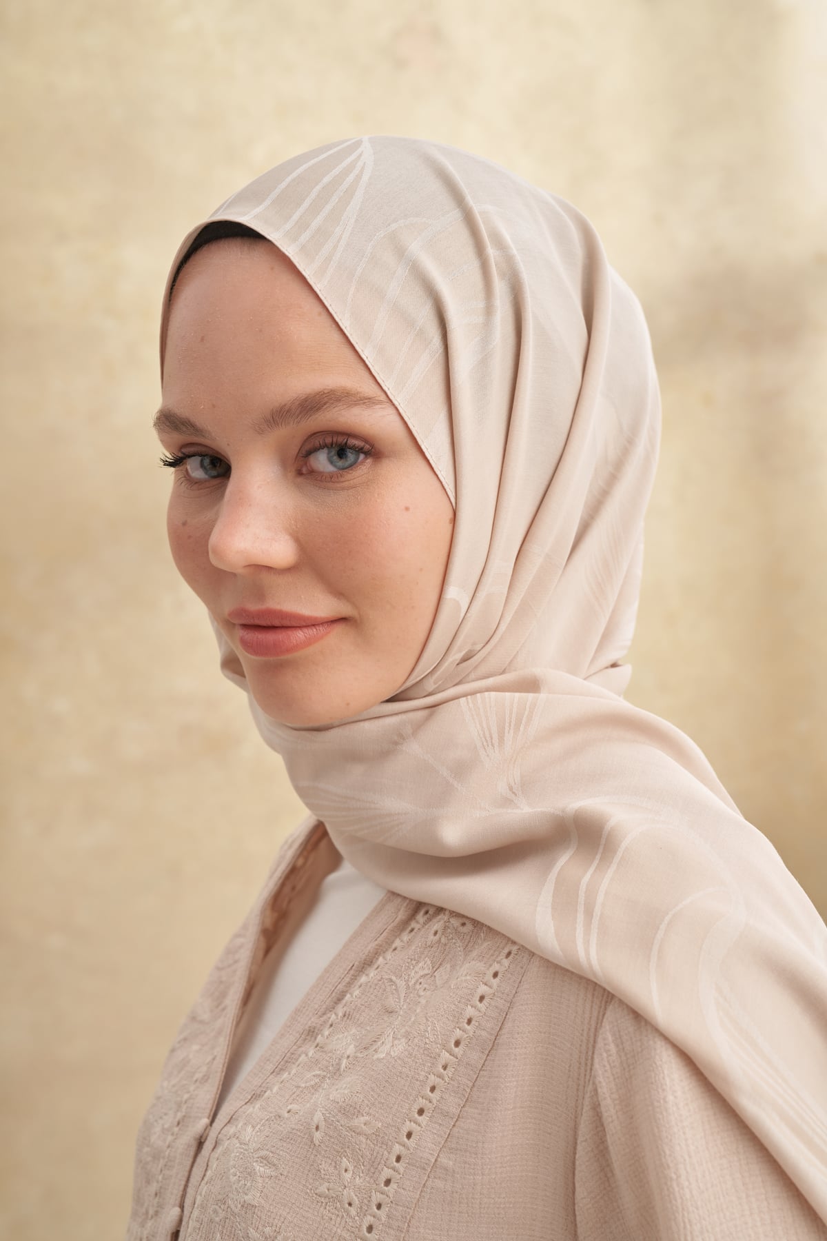 BAMBU FELORE DESEN ŞAL - KREM