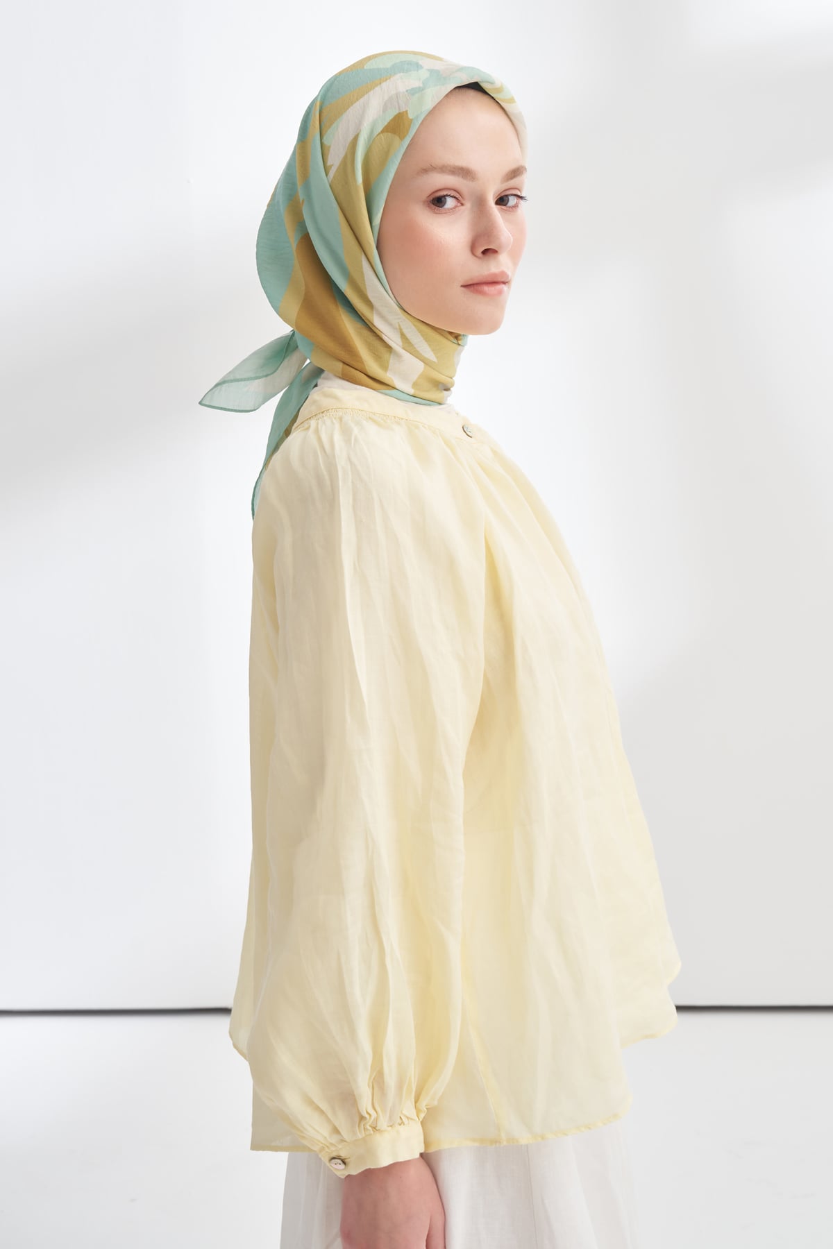 BLOOM FLOW DESEN THE TENCEL EDIT EŞARP - MİNT