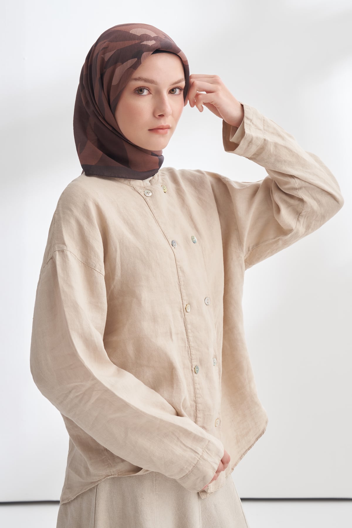 BLOOM FLOW DESEN THE TENCEL EDIT EŞARP - BİTTER