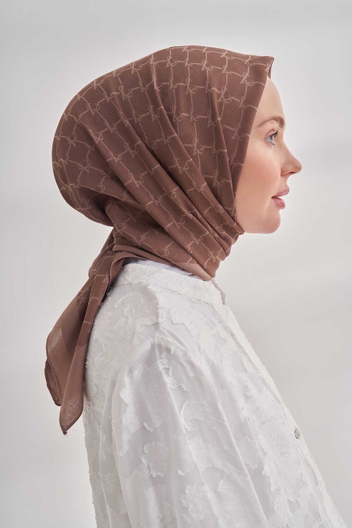 COTTON MONOGRAM ZİNCİR DESEN EŞARP - KAHVE