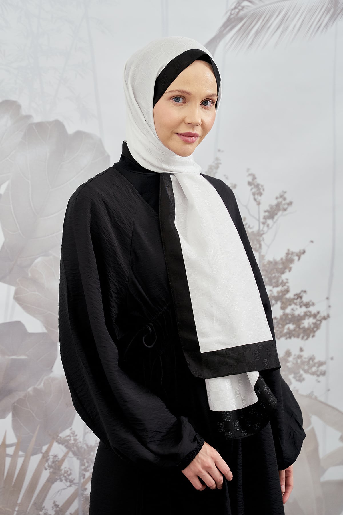 DAMA MONOGRAM ŞAL - KIRIK BEYAZ