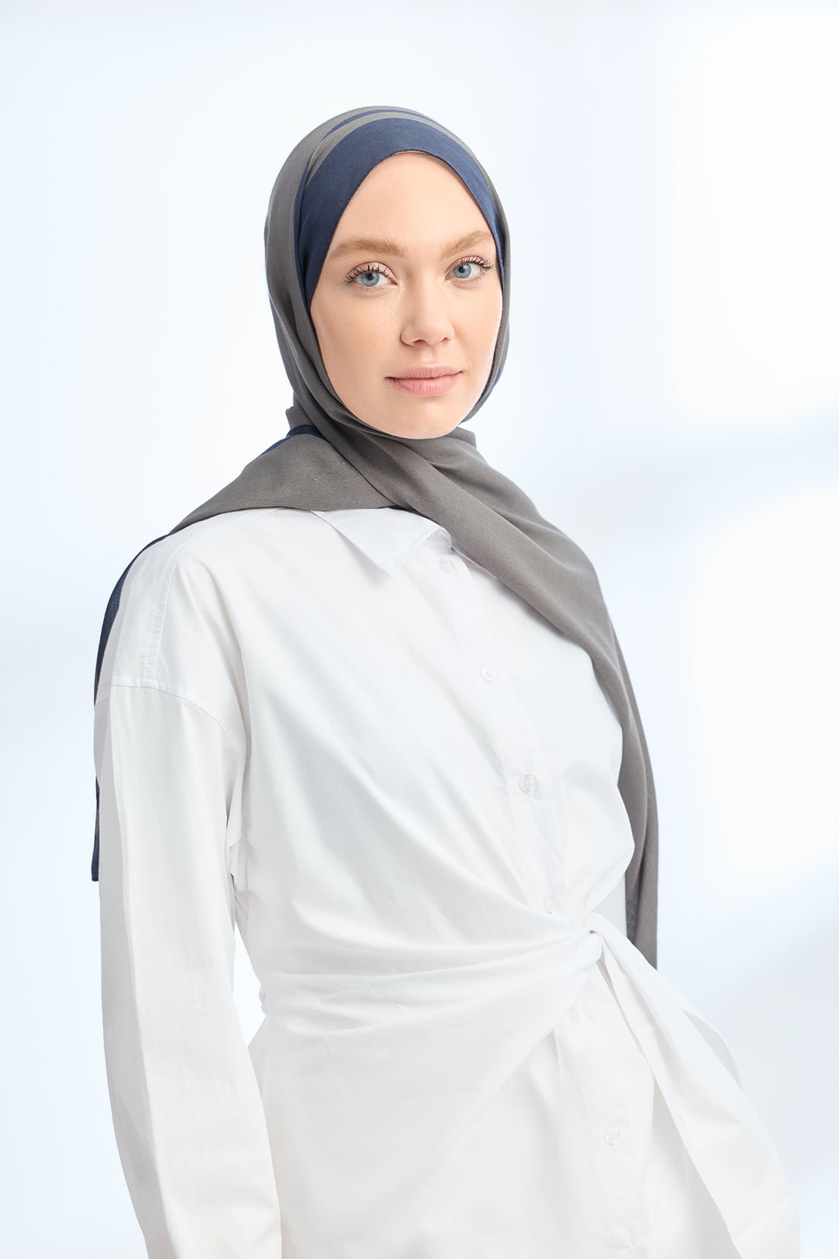 ELEGANT HARMONY FRAME DESEN ŞAL - KÜL