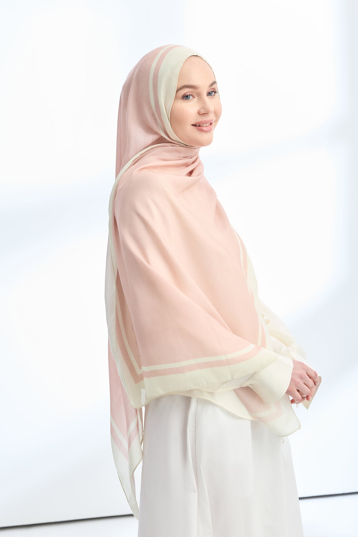 ELEGANT HARMONY FRAME DESEN ŞAL - PUDRA