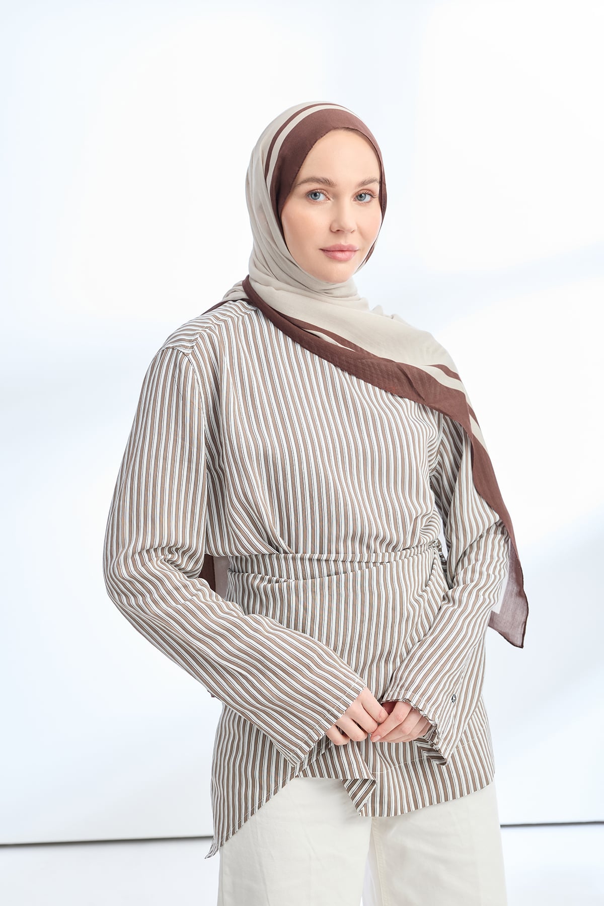 ELEGANT HARMONY FRAME DESEN ŞAL - TAŞ - KAHVE