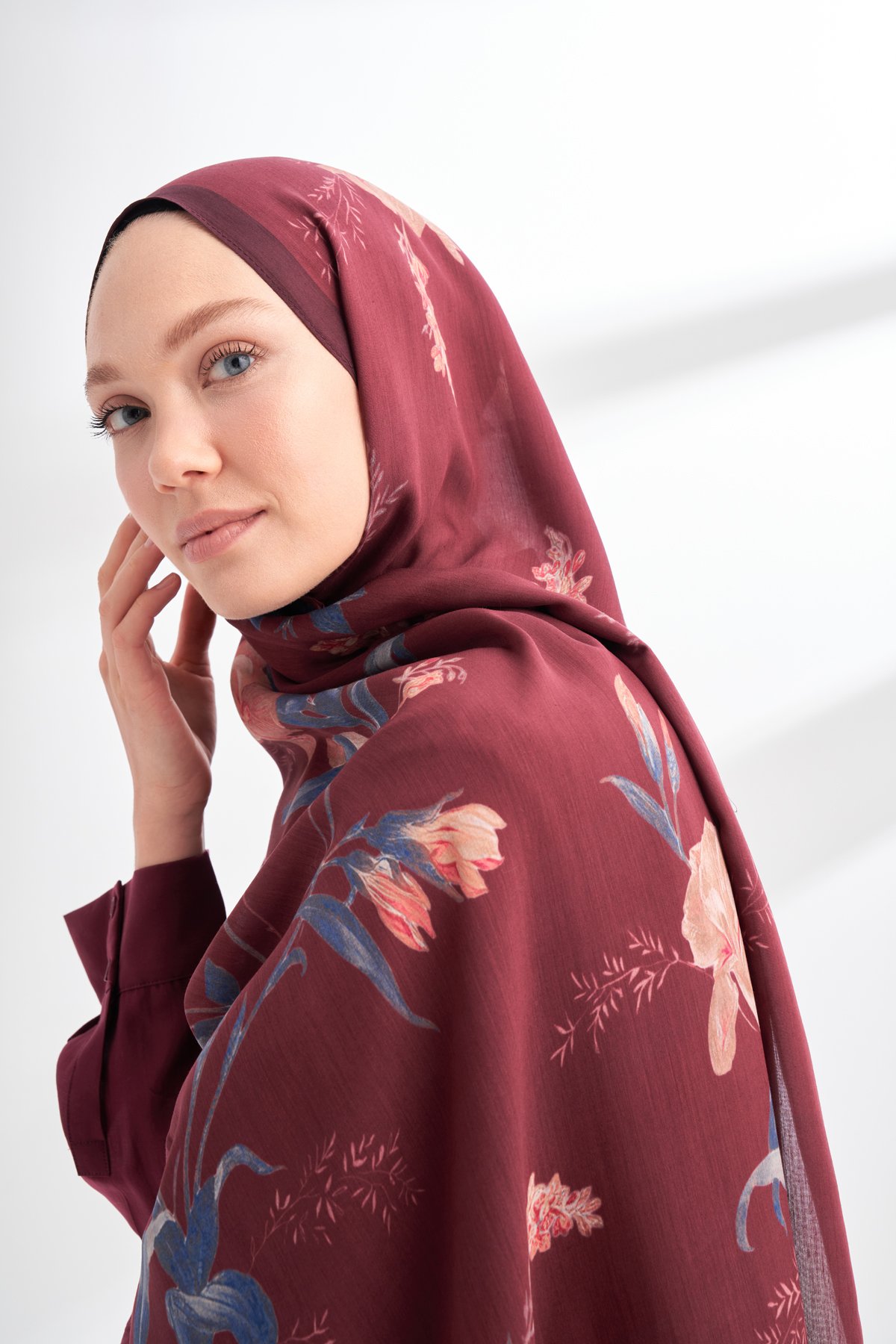 FLORAL ARCHIVE AVELINE DESEN ŞAL - BORDO