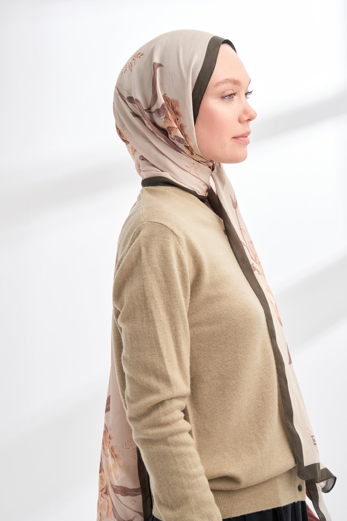 FLORAL ARCHIVE AVELINE DESEN ŞAL - HAKİ - BEJ
