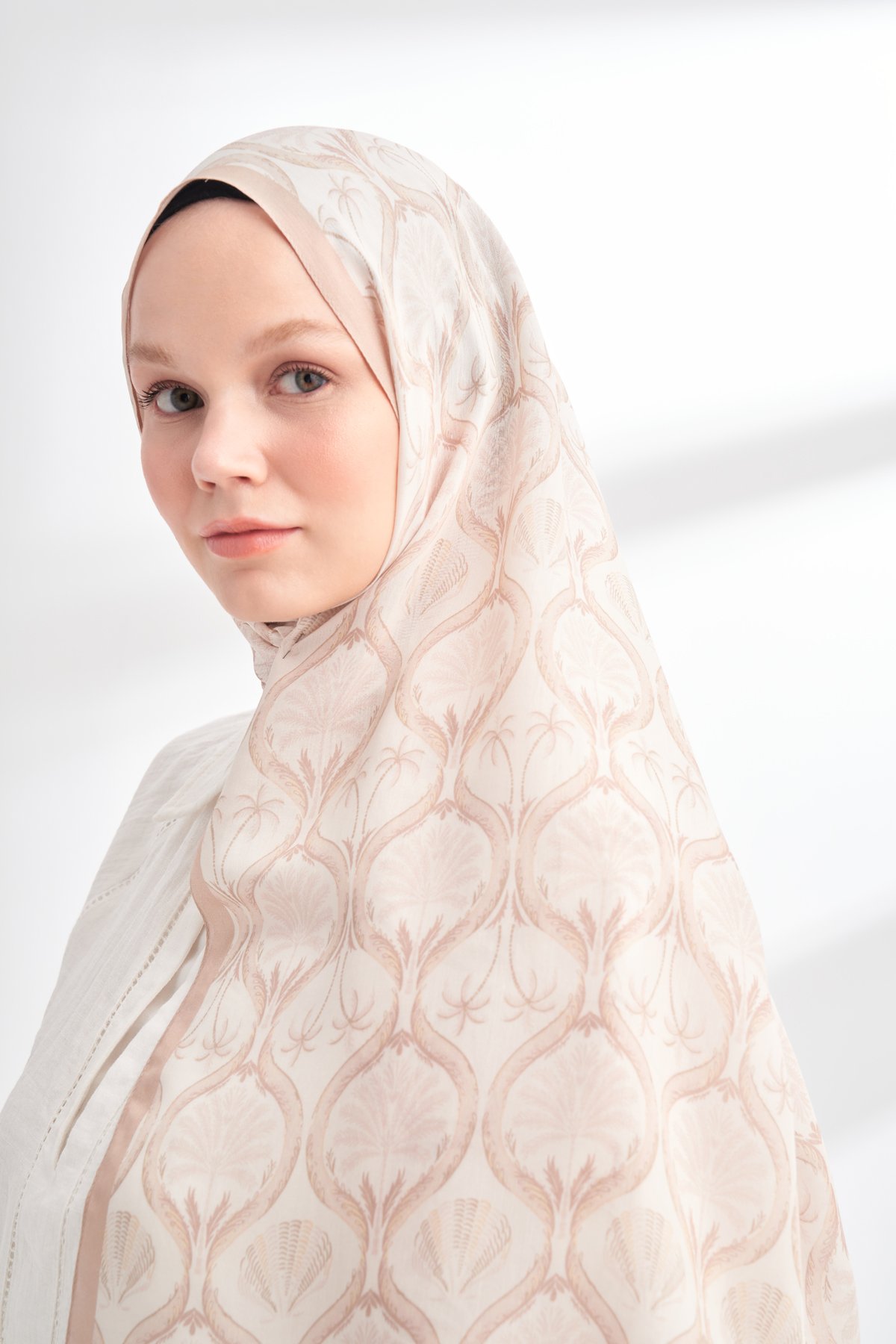 FLORAL ARCHIVE GROVE DESEN ŞAL - LATTE