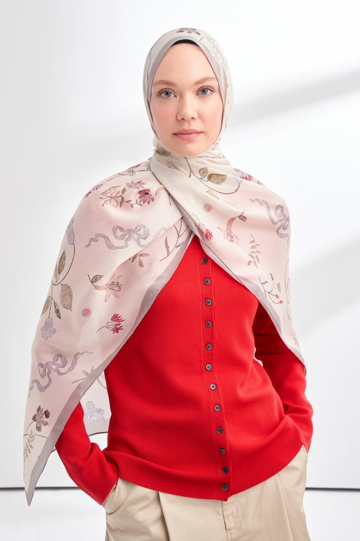 FLORAL ARCHIVE LAVINIA DESEN ŞAL - AÇIK GRİ