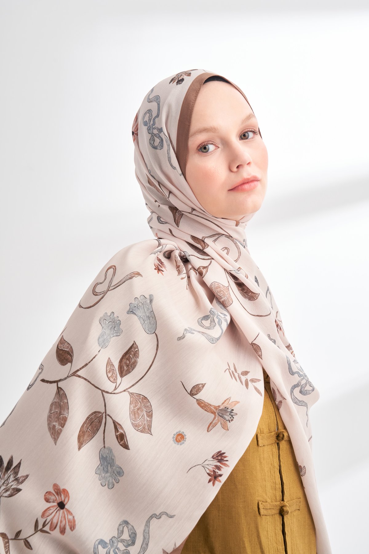 FLORAL ARCHIVE LAVINIA DESEN ŞAL - CAMEL