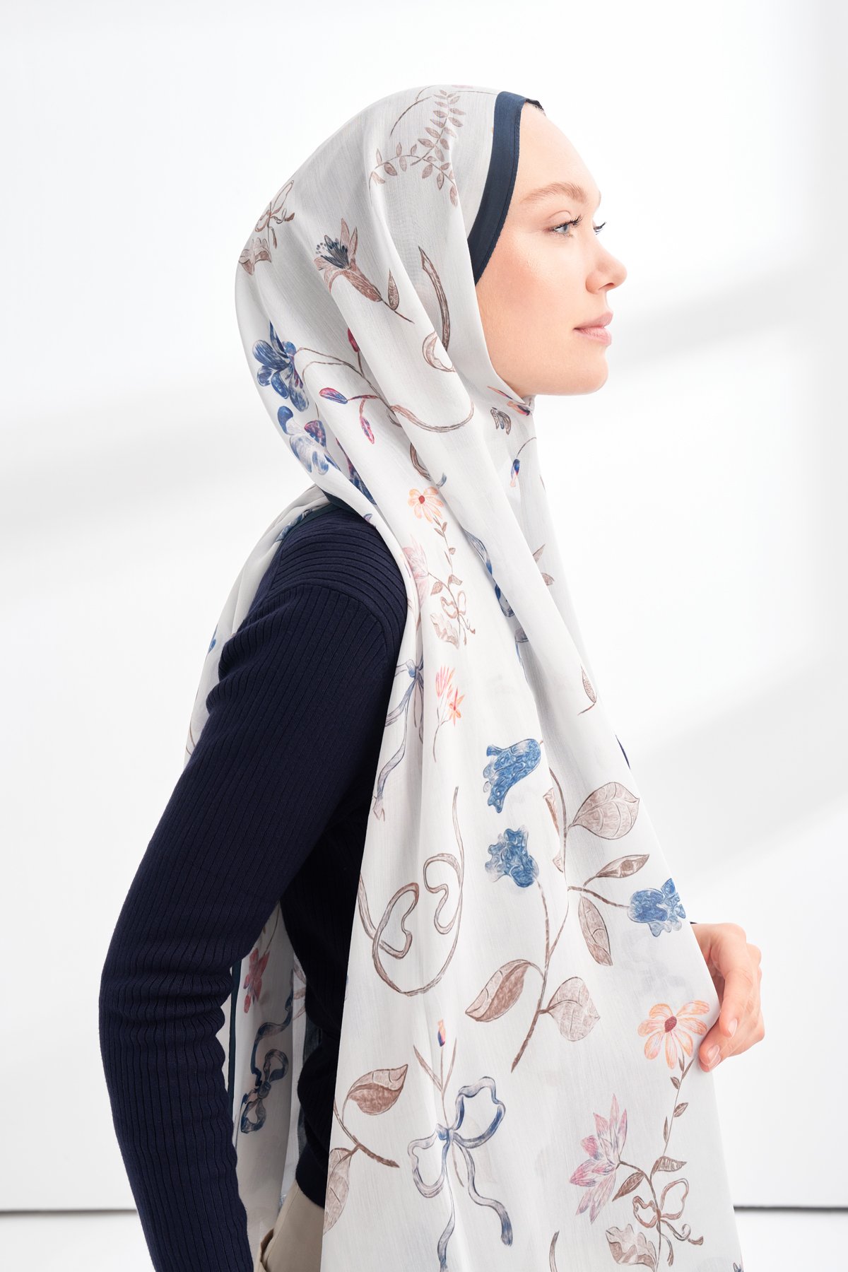 FLORAL ARCHIVE LAVINIA DESEN ŞAL - LACİVERT - EKRU