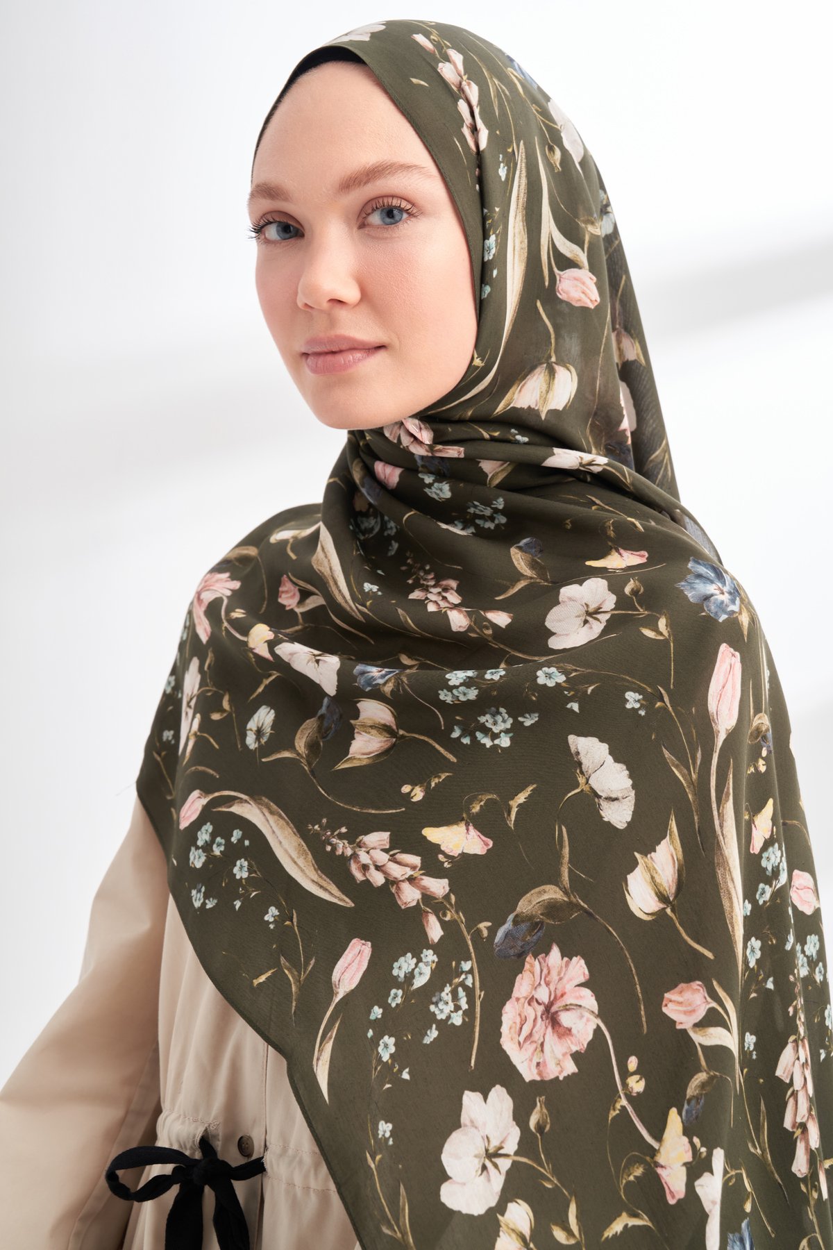 FLORAL ARCHIVE ROSALIE DESEN ŞAL - HAKİ