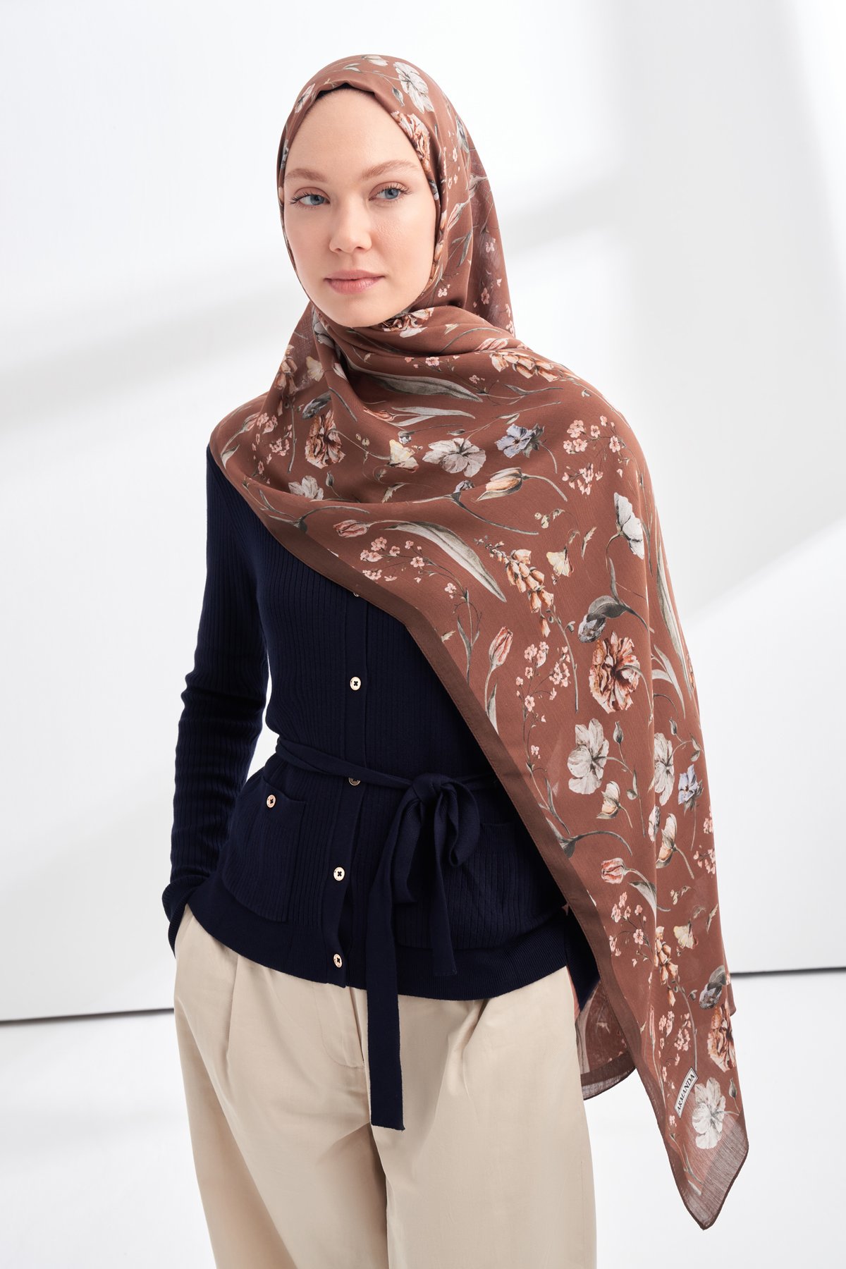 FLORAL ARCHIVE ROSALIE DESEN ŞAL - KAHVE